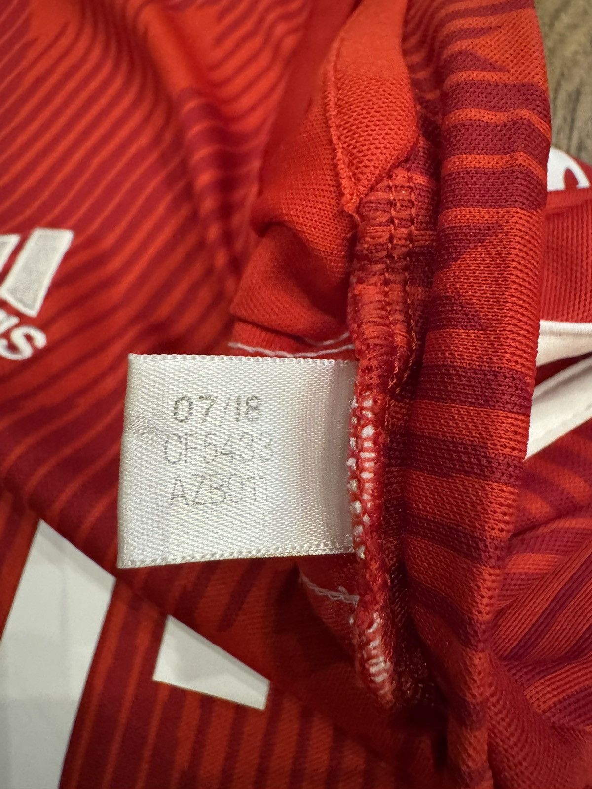 Adidas BAYERN MÜNICH 2018 2019 HOME FOOTBAL SHIRT ADIDAS SIZE M Size US M / EU 48-50 / 2 - 10 Thumbnail