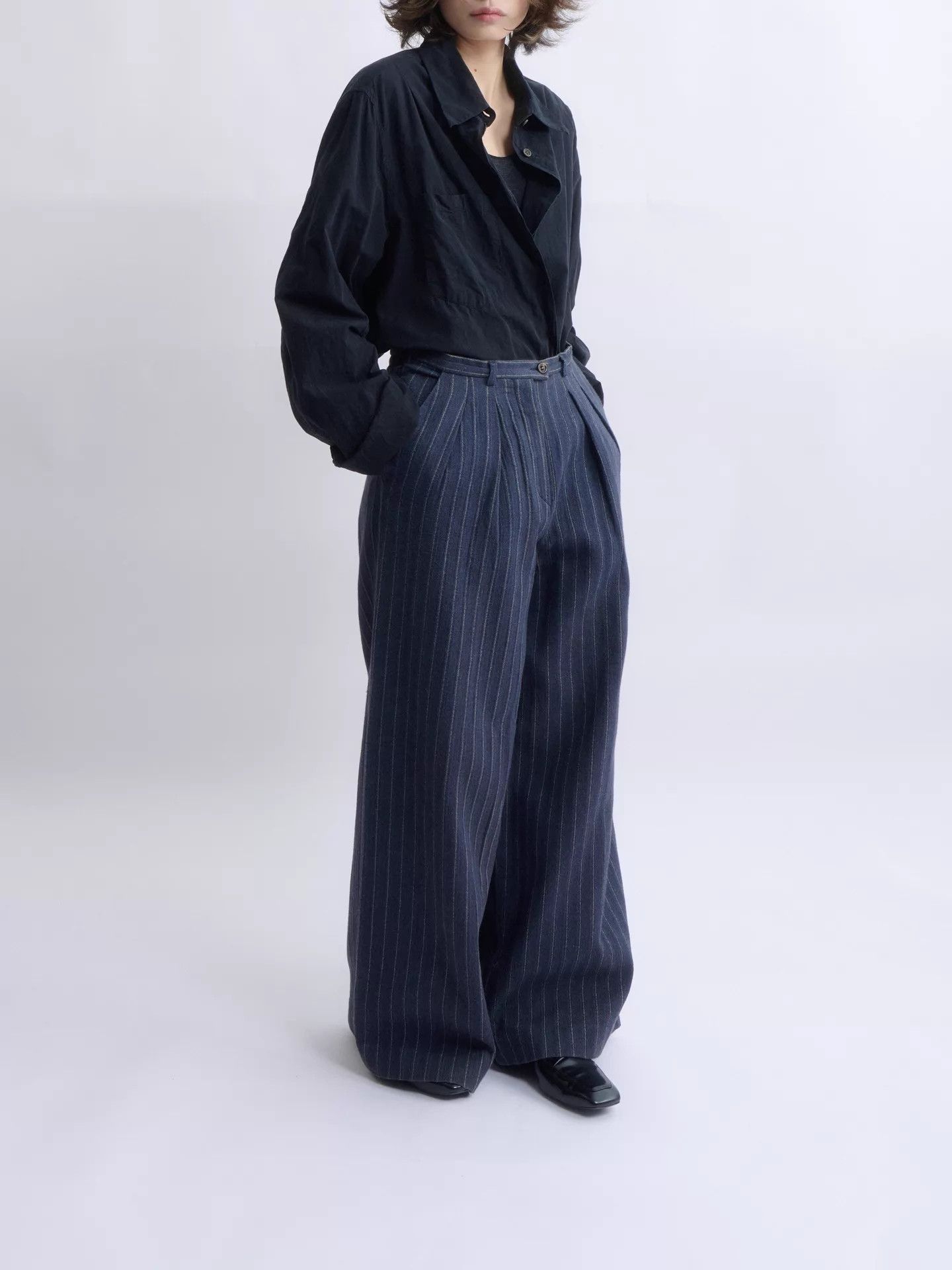 Kenzo KENZO 80s women's Navy Striped Wool Wide Leg Pants Size 26" / US 2 / IT 38 - 6 Thumbnail