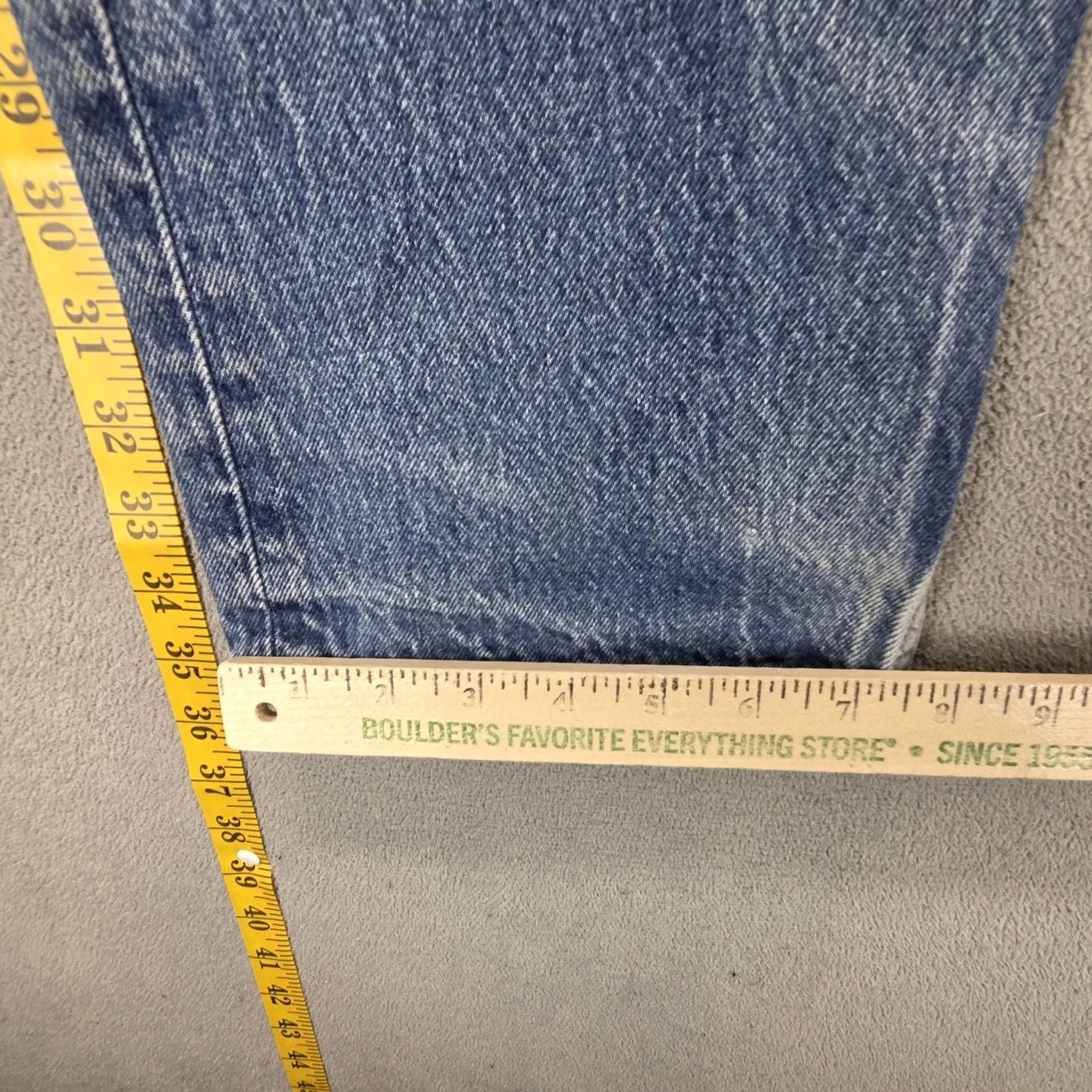 Levi's VINTAGE Levi's 501 Jeans Mens Blue Button Fly 31x32 Cross Patch 501 Levi's Denim Cotton Straight Jeans Size US 31 - 5 Thumbnail