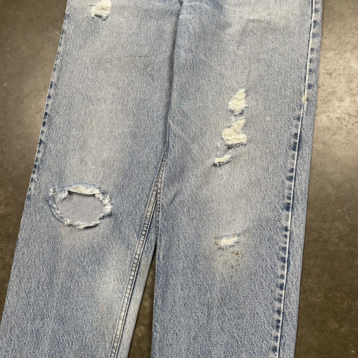 Levi's × Vintage Vintage Faded Distressed Levi’s Jeans Light Wash Grunge 90s Size US 28 / EU 44 - 5 Thumbnail