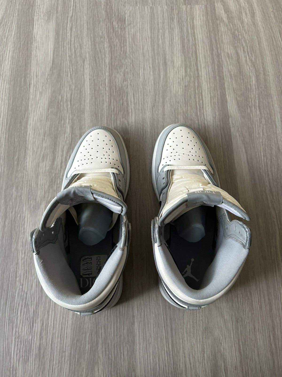 Dior × Jordan Brand Dior x Air Jordan Retro 1 High Size 8.5 Size US 8.5 / EU 41-42 - 4 Thumbnail