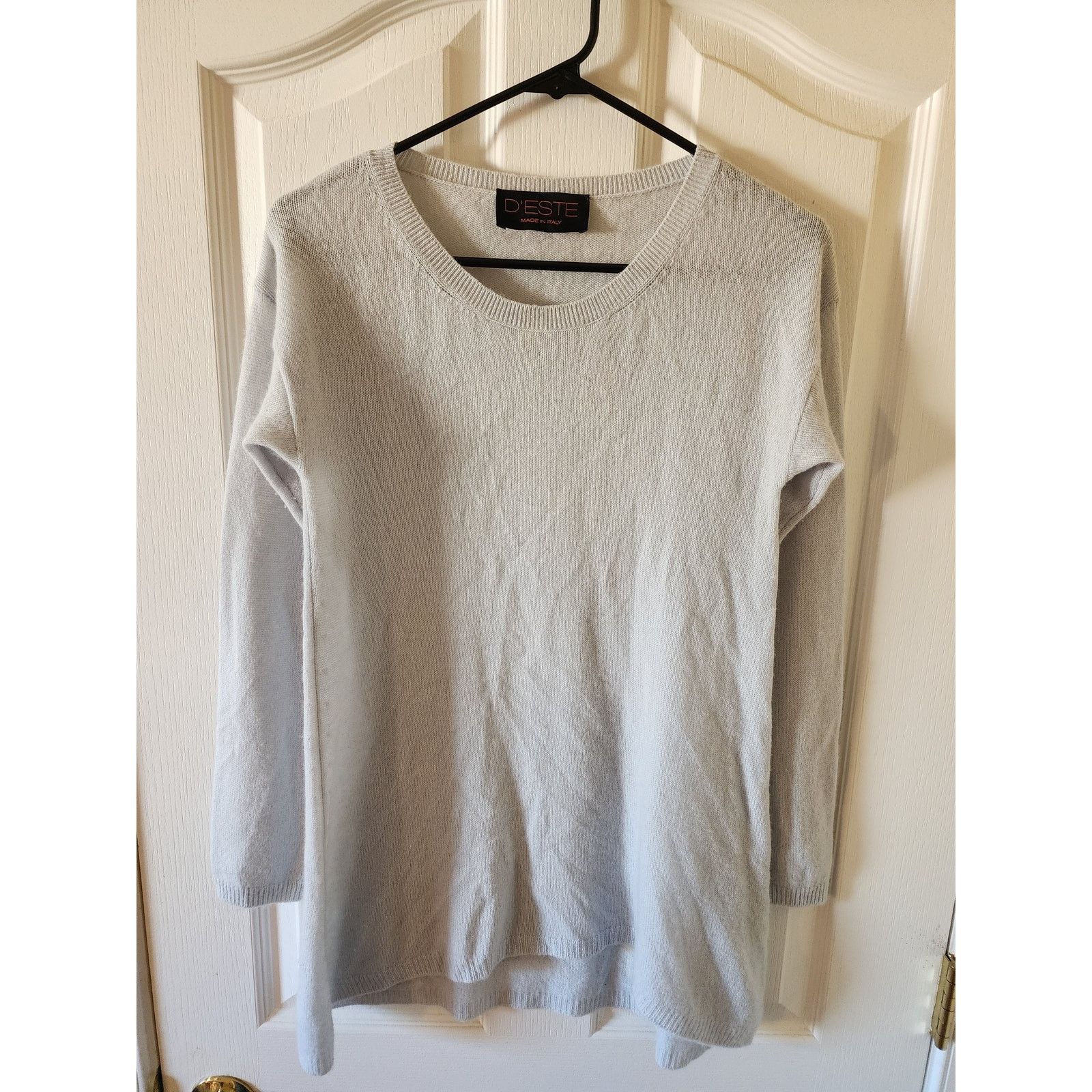 Other D'Este Made in Italy Medium 100% Cashmere Ice Blue Sweater Size M / US 6-8 / IT 42-44 - 1 Thumbnail