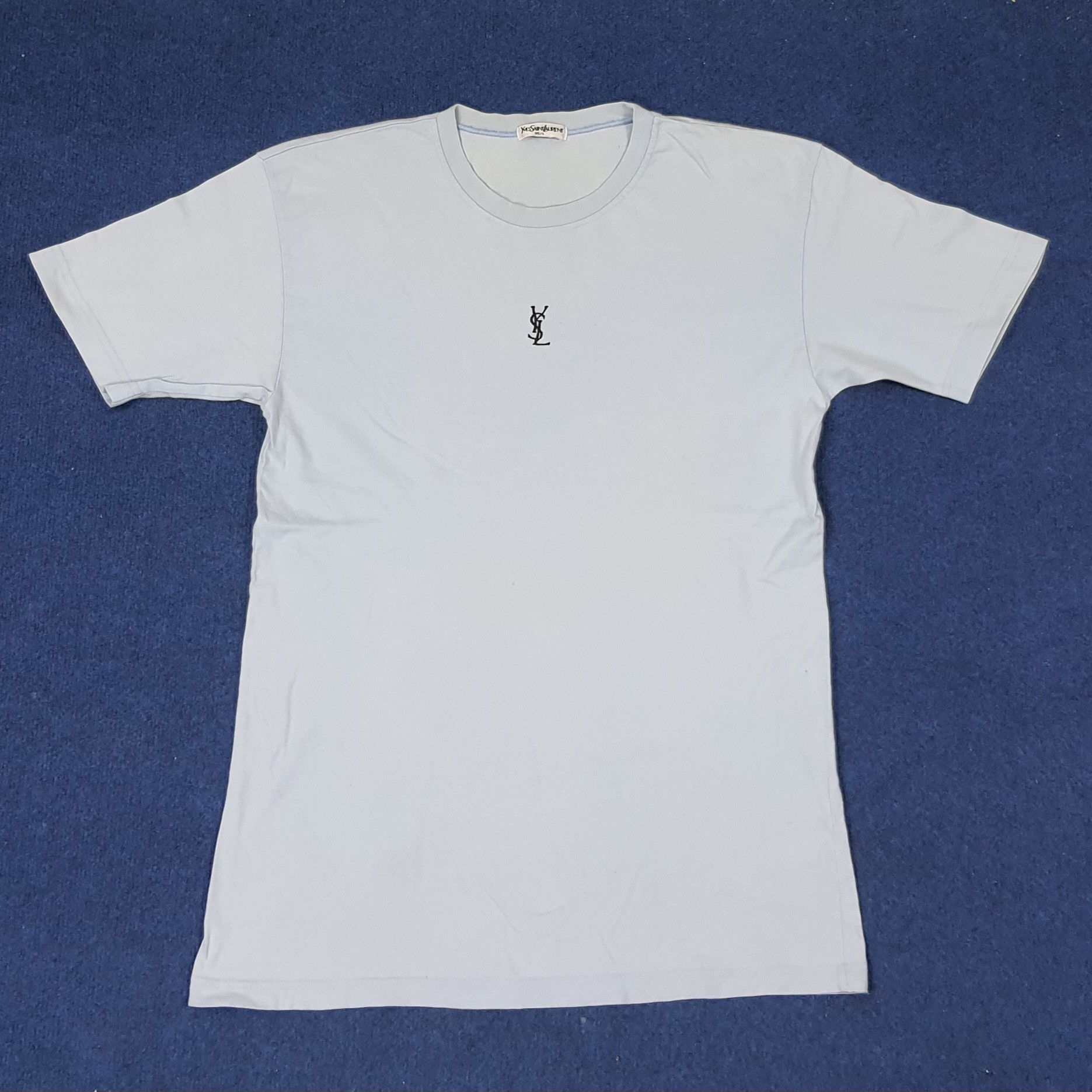 Designer × Vintage × Yves Saint Laurent Vintage Yves Saint Lauren YSL Center Logo Tshirt C219N12 Size US M / EU 48-50 / 2 - 1 Thumbnail