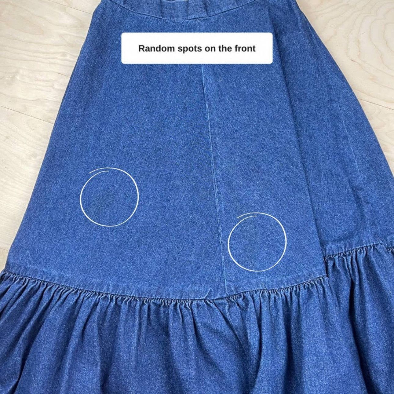 Vintage Vintage 1970s High Waist Dark Wash Ruffle Denim Midi Skirt Size 26" / US 2 / IT 38 - 5 Thumbnail