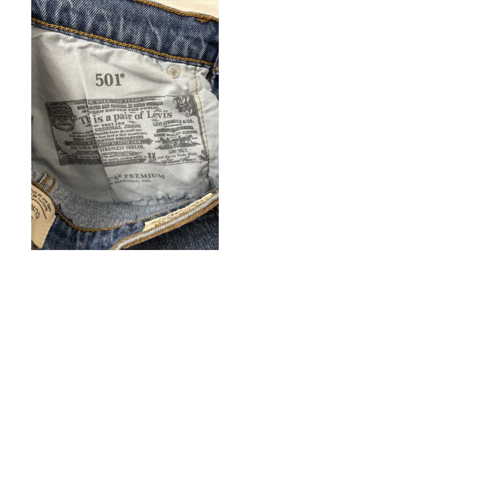 Vintage Levi Strauss 501 Curve Jeans Womens 27x32 Blue Wash High Rise Straight Leg Slim Regular 5-Pocket Denim Button Fly NWT Vintage No N/A Size 27" / US 4 / IT 40 - 9 Thumbnail