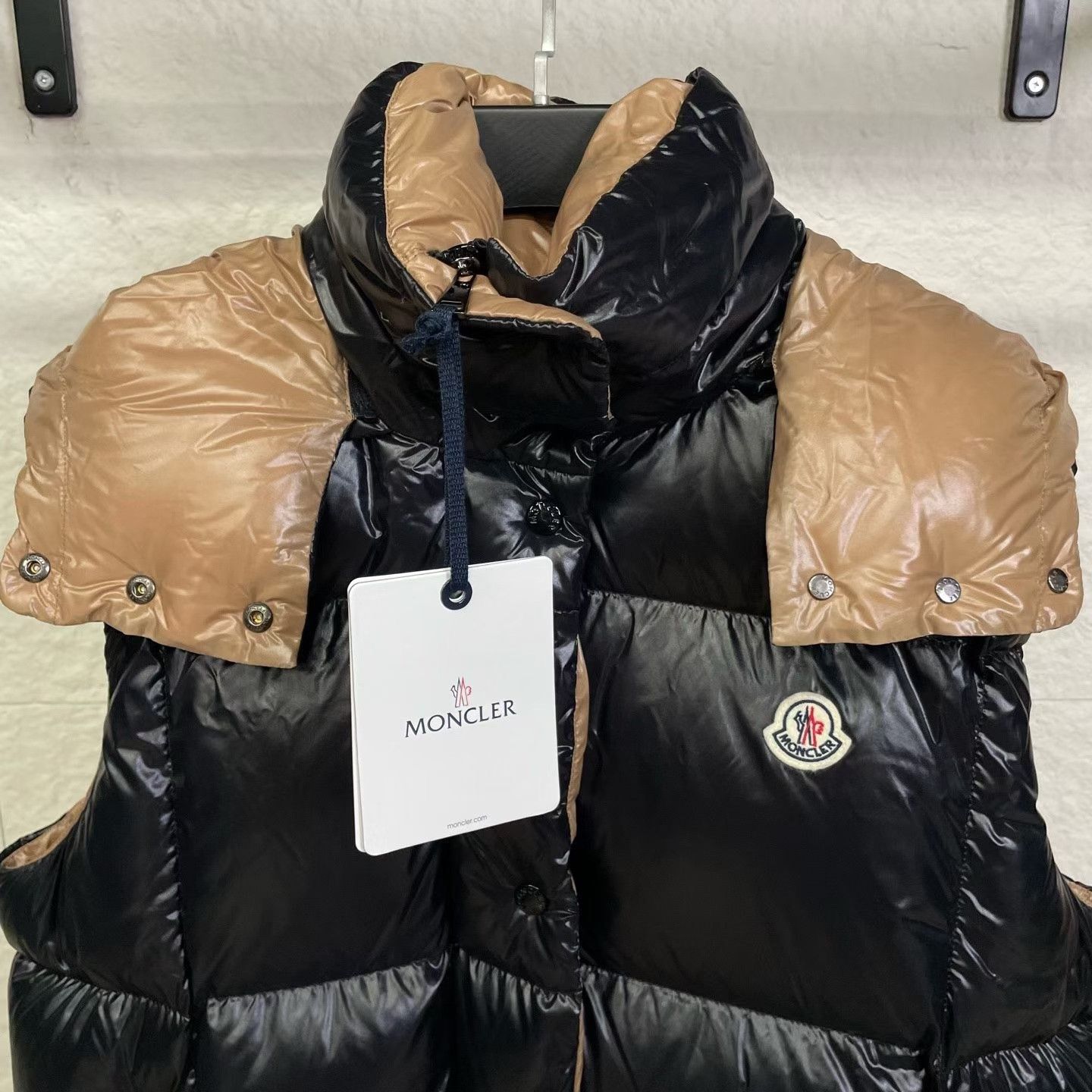 Moncler Moncler Black Gold Down Vest Size US L / EU 52-54 / 3 - 3 Thumbnail