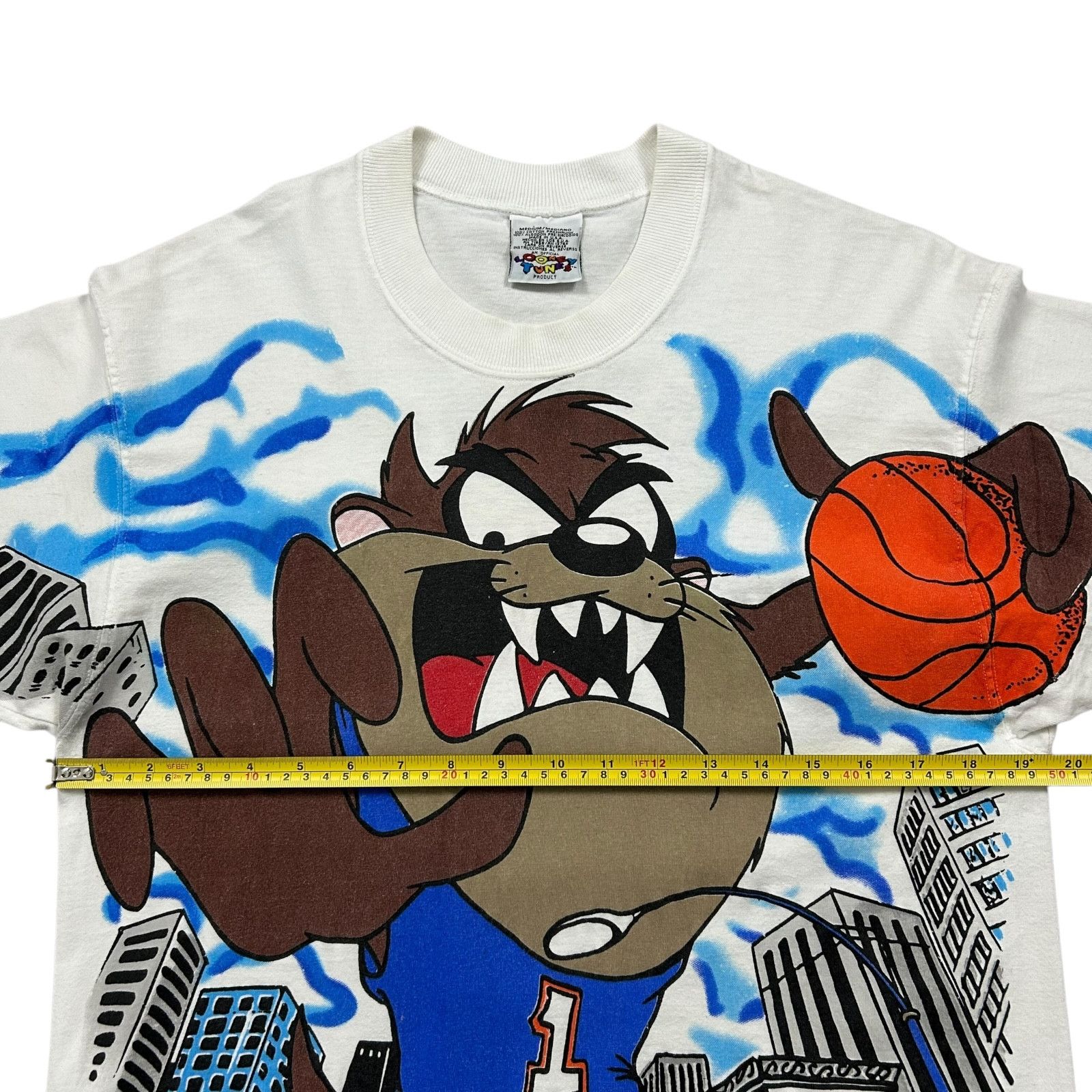 Vintage 90s TAZ WARNER BROS LOONEY TUNES FREEZE 1995 AOP T-SHIRT Size US M / EU 48-50 / 2 - 10 Thumbnail