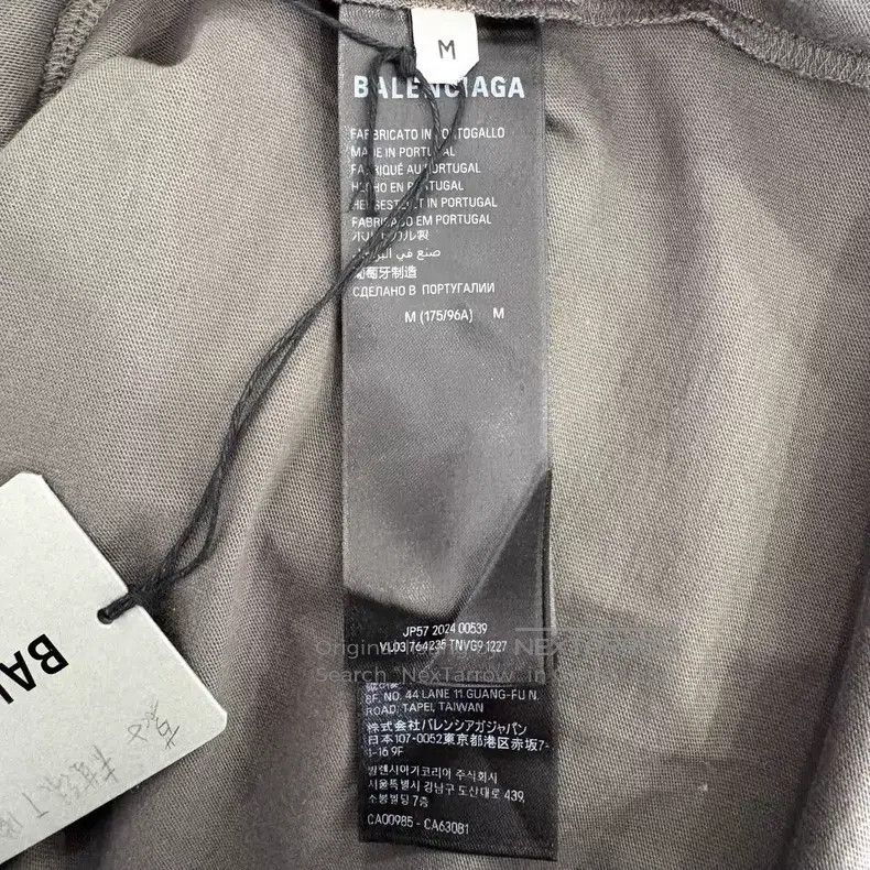 Balenciaga Balenciaga Front and Back Embroidered Letter Short Sleeve Size US M / EU 48-50 / 2 - 4 Thumbnail