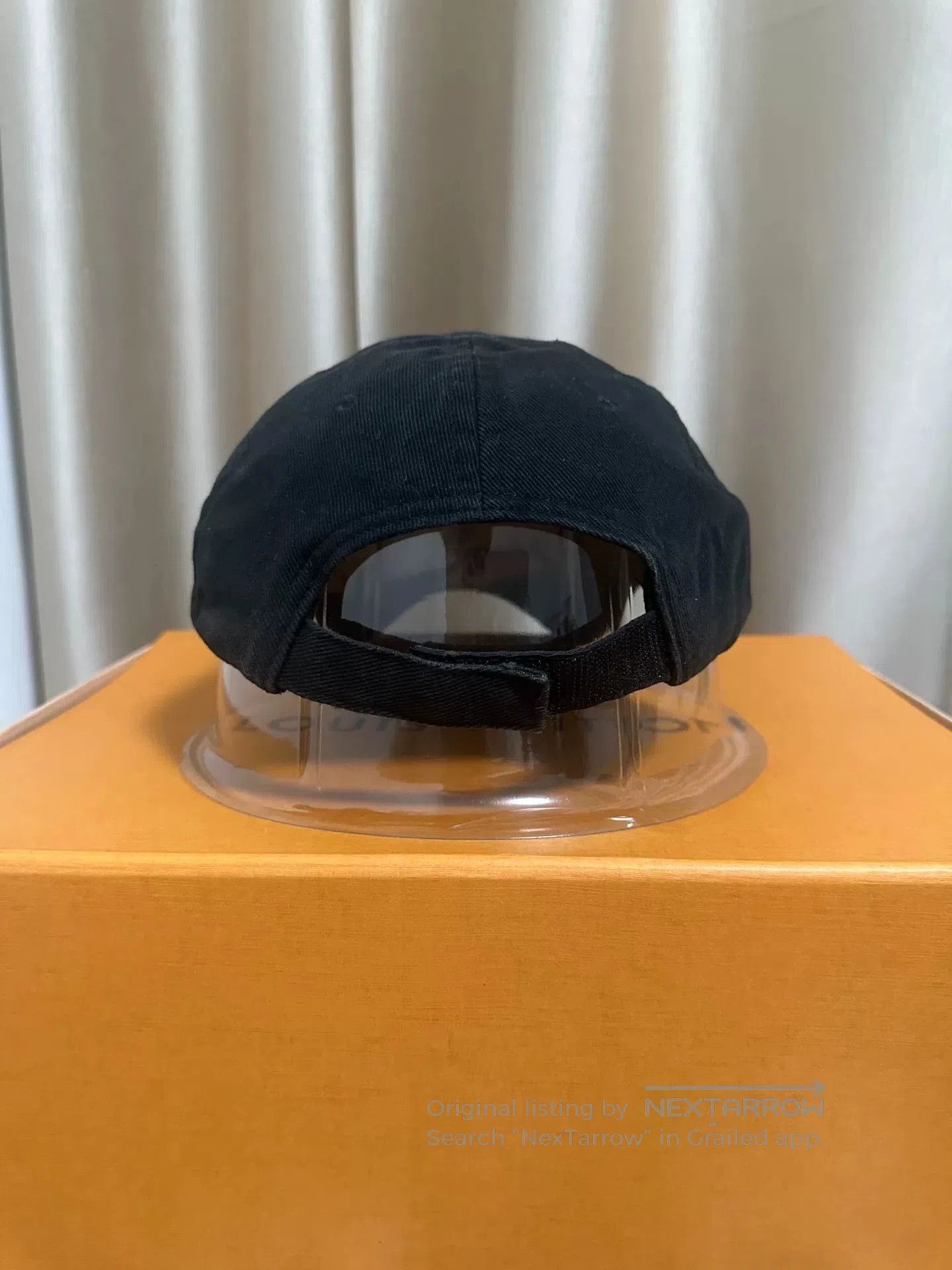 Balenciaga Balenciaga Logo Embroidered Black Baseball Cap. Size ONE SIZE - 3 Thumbnail