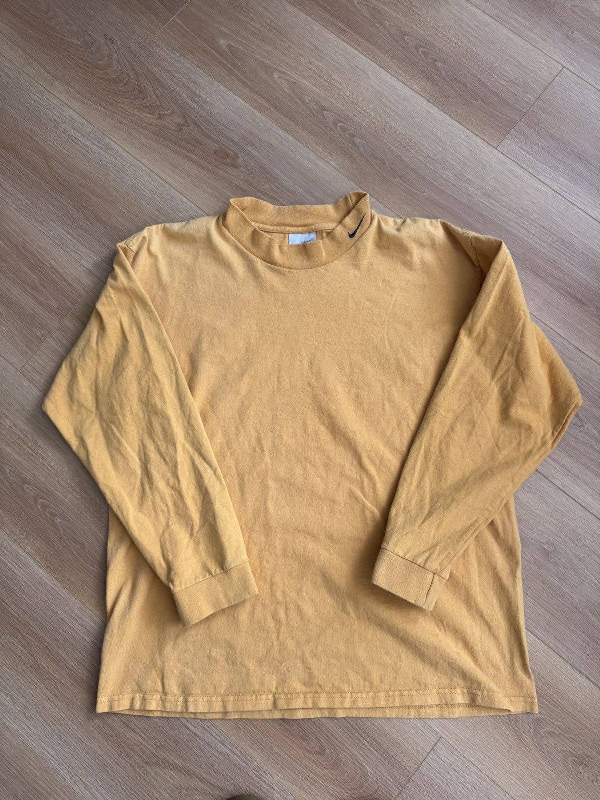 Nike Vintage Nike Mock Neck Silver Tag Size Large Size US L / EU 52-54 / 3 - 1 Thumbnail