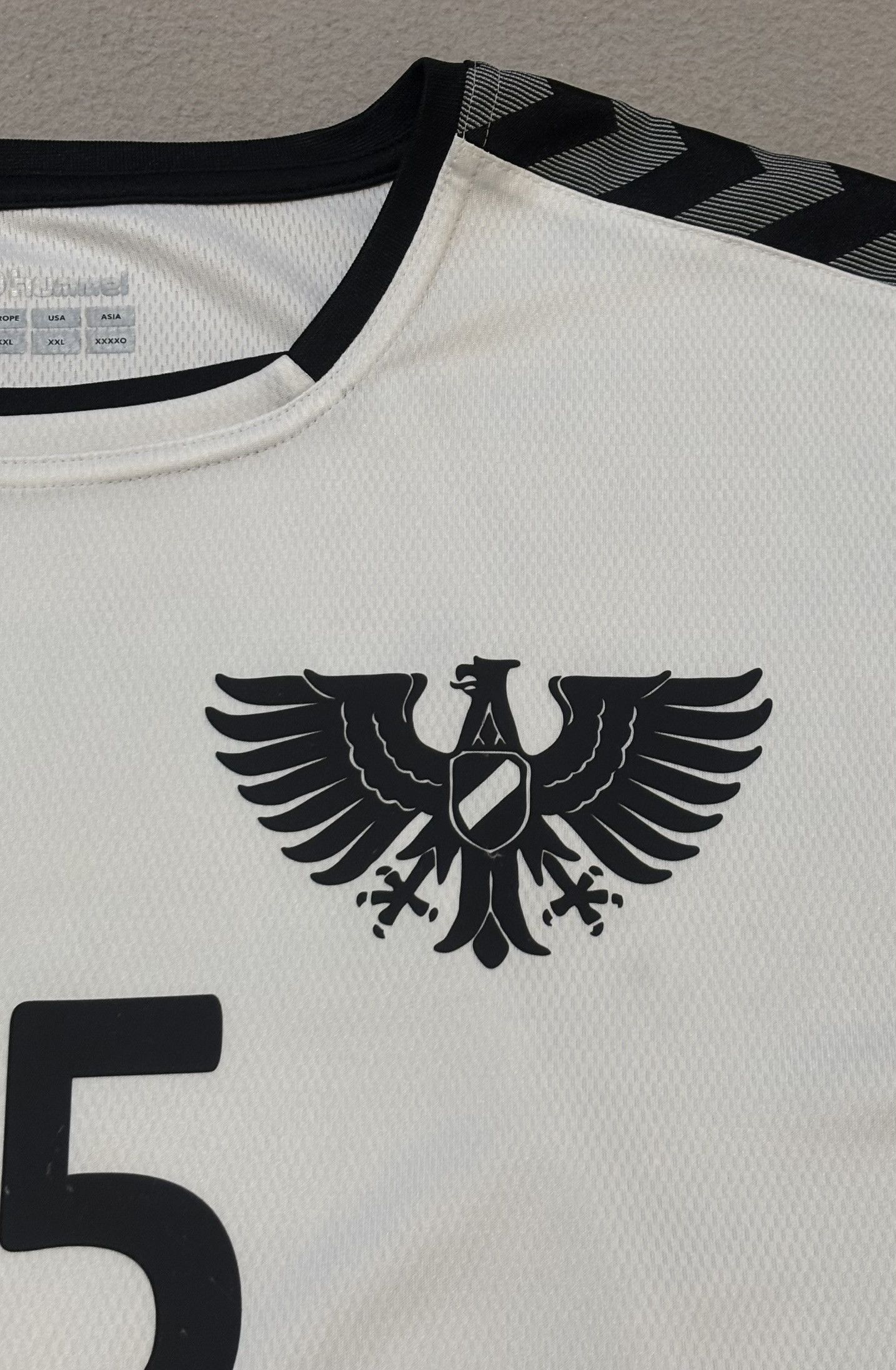 Hummel BFC Preussen Hanish #25 Hummel Handball Jersey Size XXXL Size US XXL / EU 58 / 5 - 8 Thumbnail
