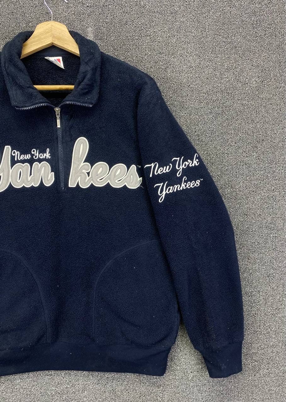 MLB Vintage MLB Yankees New York x Uniqlo Fleece Sweatshirt Size L / US 10 / IT 46 - 4 Thumbnail