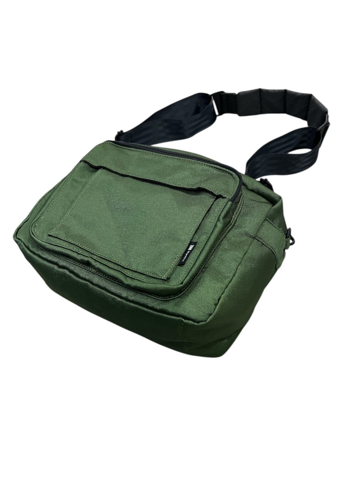 Issey Miyake IM PRODUCT SHOULDER BAG Size ONE SIZE - 2 Thumbnail