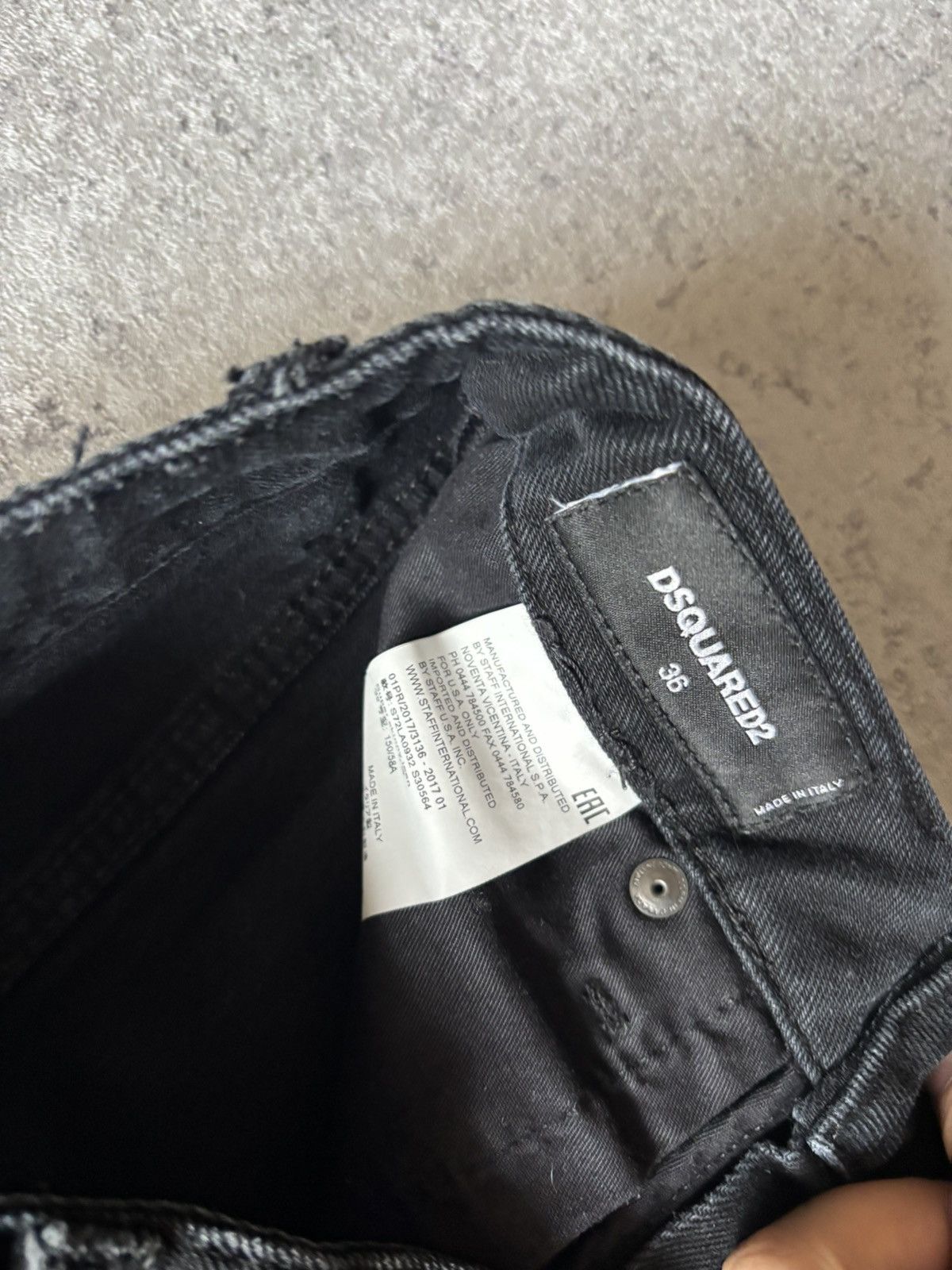Designer × Dsquared2 DSQUARED2 SUPER SKINNY DISTRESSED JEANS Size 25" / US 0 / IT 36 - 4 Thumbnail