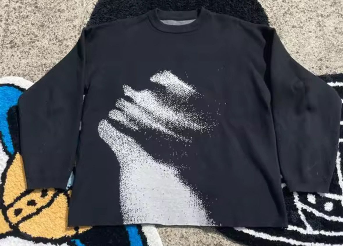 Japanese Brand Y2K Vintage Aesthetics Face Portraits Graphic Sweater Size US M / EU 48-50 / 2 - 2 Thumbnail