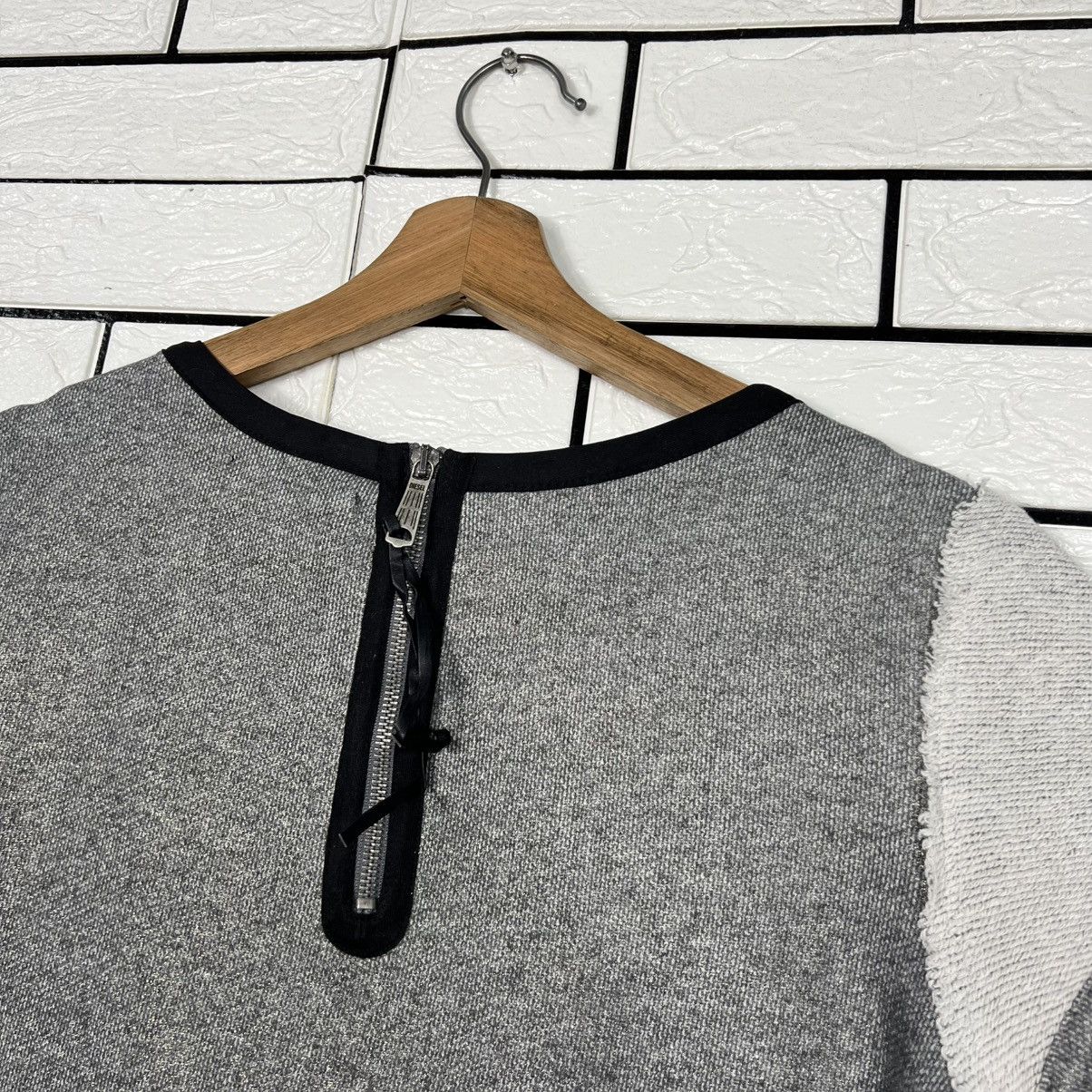 Diesel DIESEL Women Short Sleeve Tees Half Zip on Back #4166-C191 Size S / US 4 / IT 40 - 15 Thumbnail