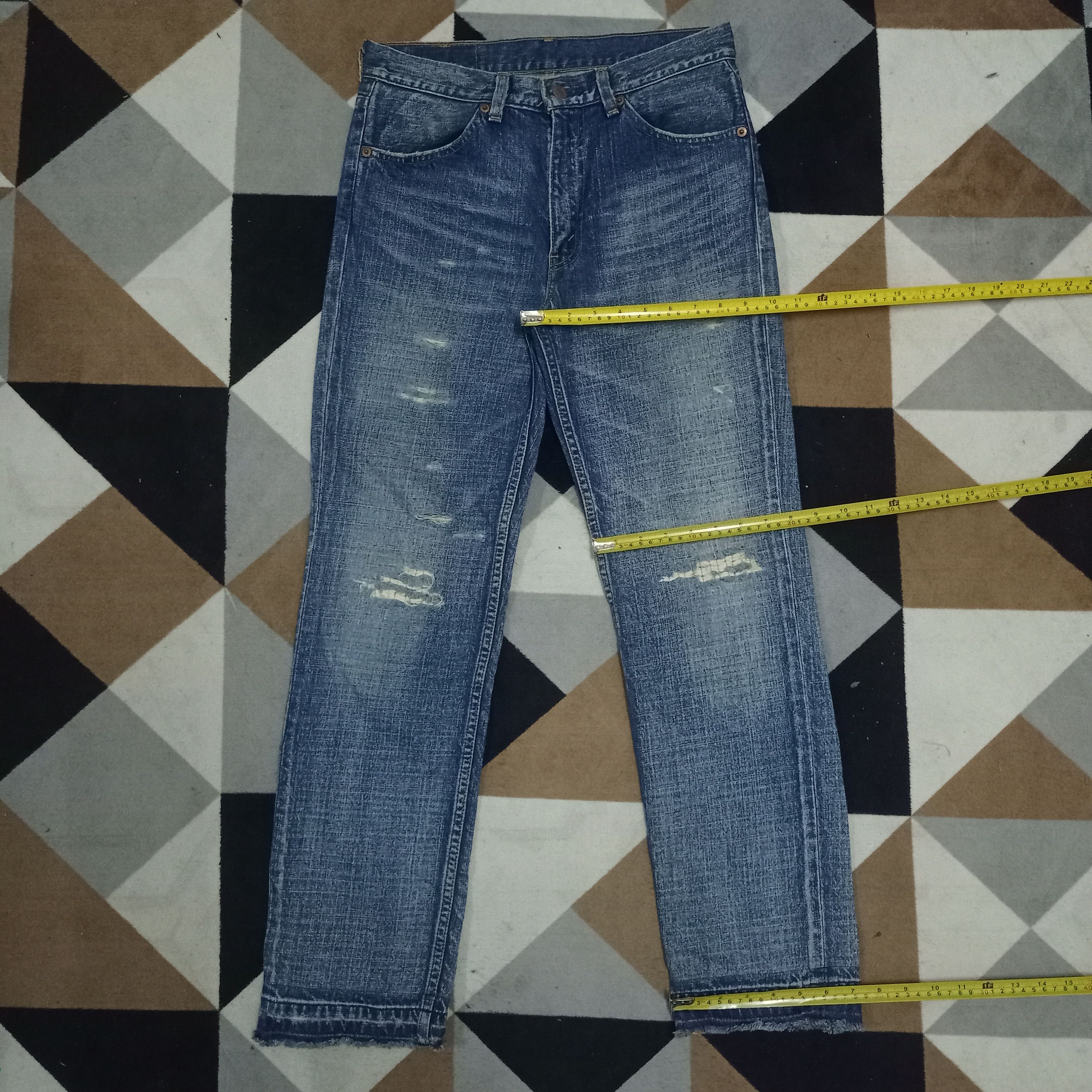 Levi's × Levi's Vintage Clothing Vintage 90s LEVIS 519 Japan Distressed Style Jeans Size US 30 / EU 46 - 10 Thumbnail