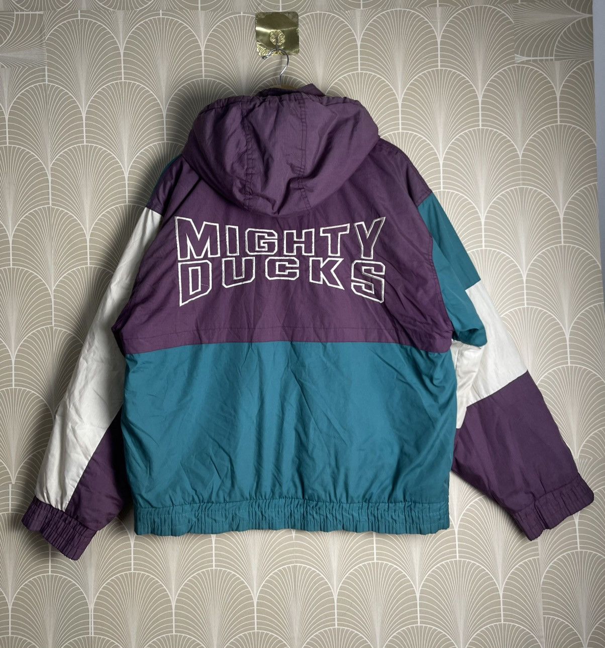 NHL 90s THE MIGHTY DUCKS HOODIE ZIPPER JACKET RARE Size US M / EU 48-50 / 2 - 2 Thumbnail