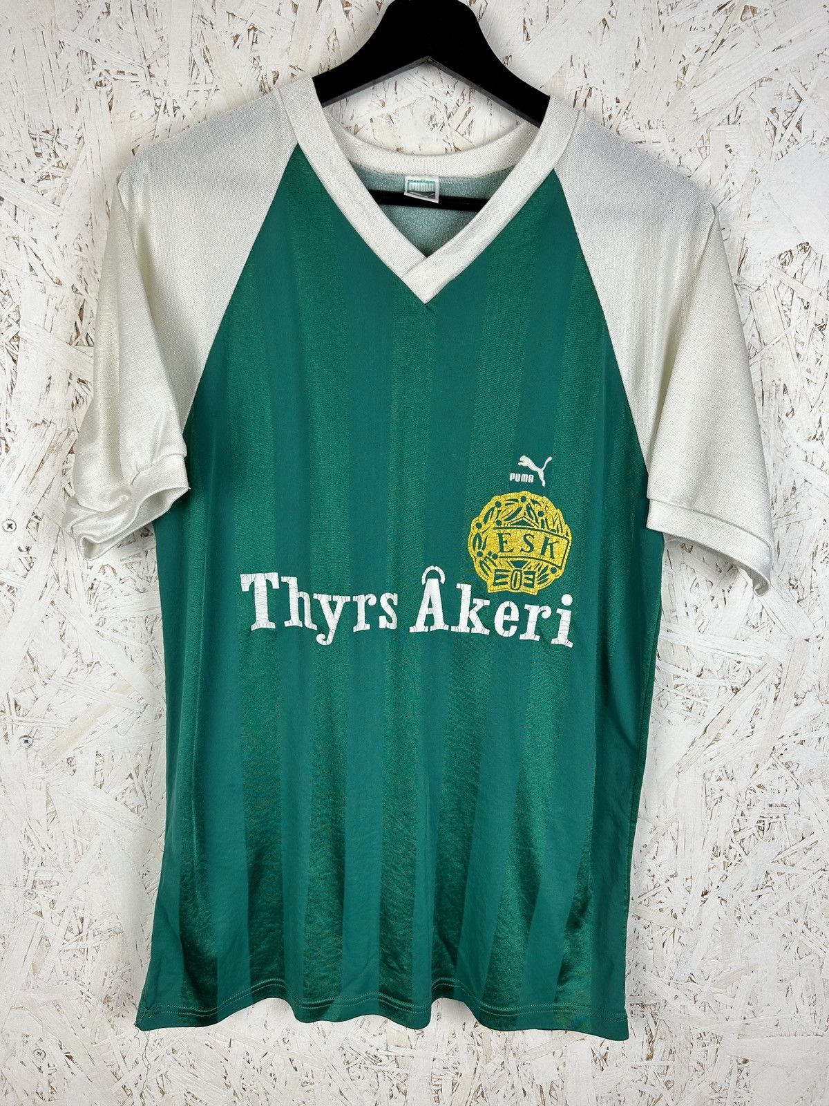 Puma 80s Vintage Enkopings SK #16 Match Worn Home Jersey Green XL Size US XL / EU 56 / 4 - 1 Thumbnail
