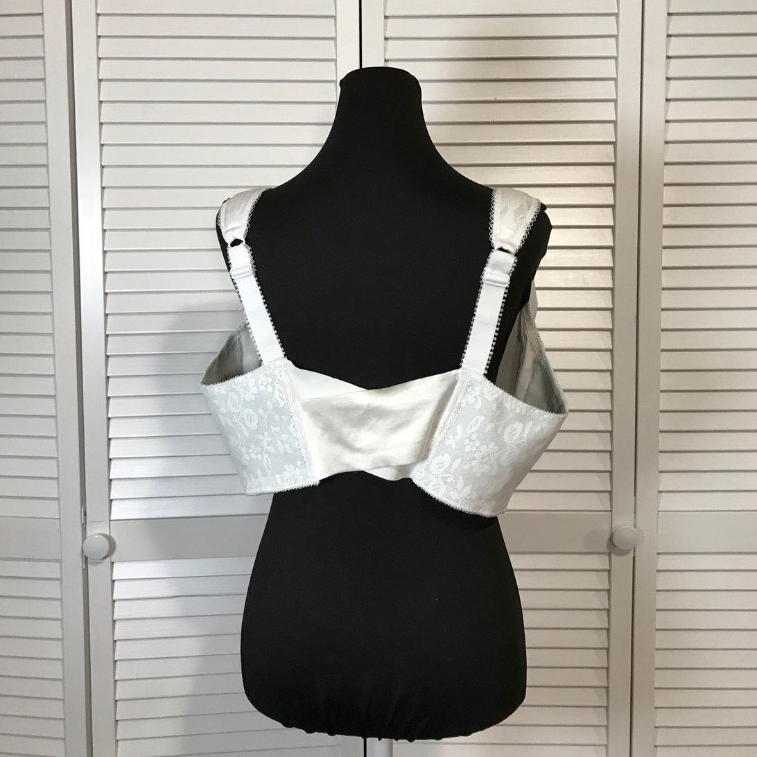 Other Playtex 18 Hour 4695 White Wireless Full Coverage Bra 48DD Size ONE SIZE - 2 Thumbnail