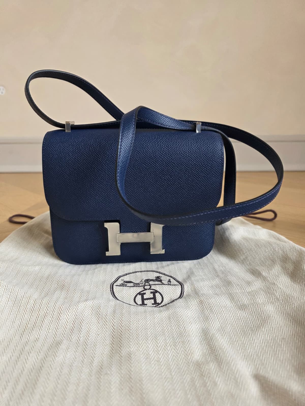 Hermes CC32 Size: OS / Crossbody Bags in Blue Size ONE SIZE - 1 Thumbnail