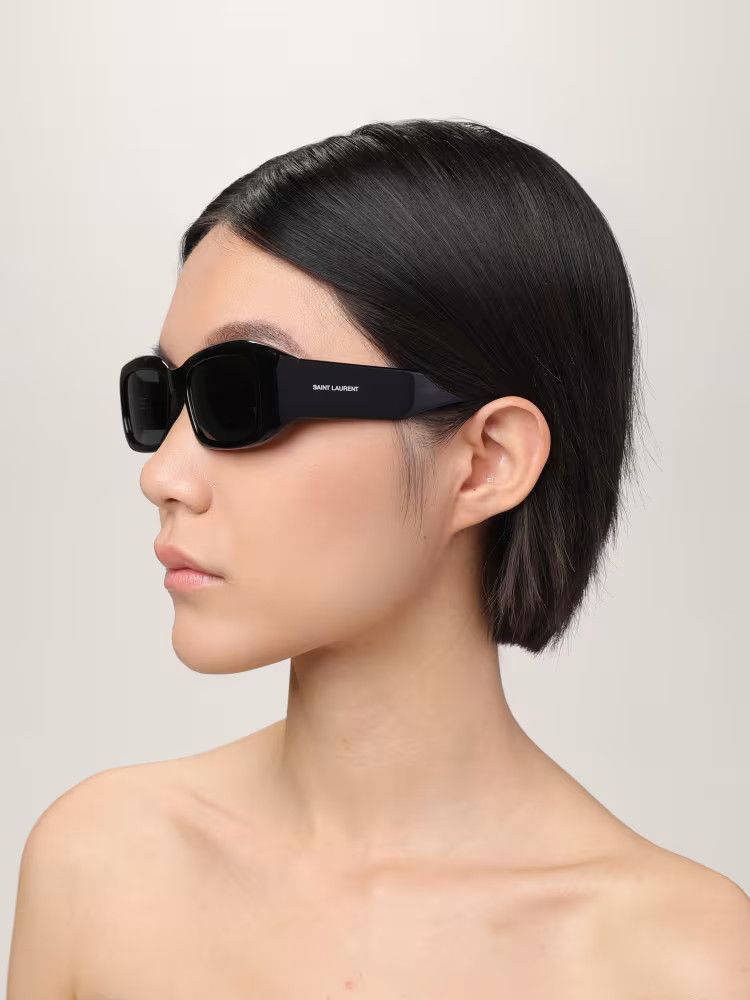 Saint Laurent Paris o1bcso1str0426 Size:OS/Sunglasses in Black Size ONE SIZE - 2 Thumbnail