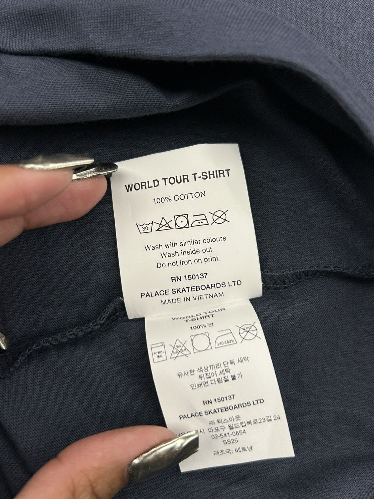 Palace Palace world tour t shirt Size US L / EU 52-54 / 3 - 5 Thumbnail