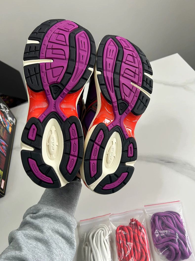Kith KITH x ASICS x MARVEL Tri-Brand Collaborat Size US 11.5 / EU 44-45 - 3 Thumbnail