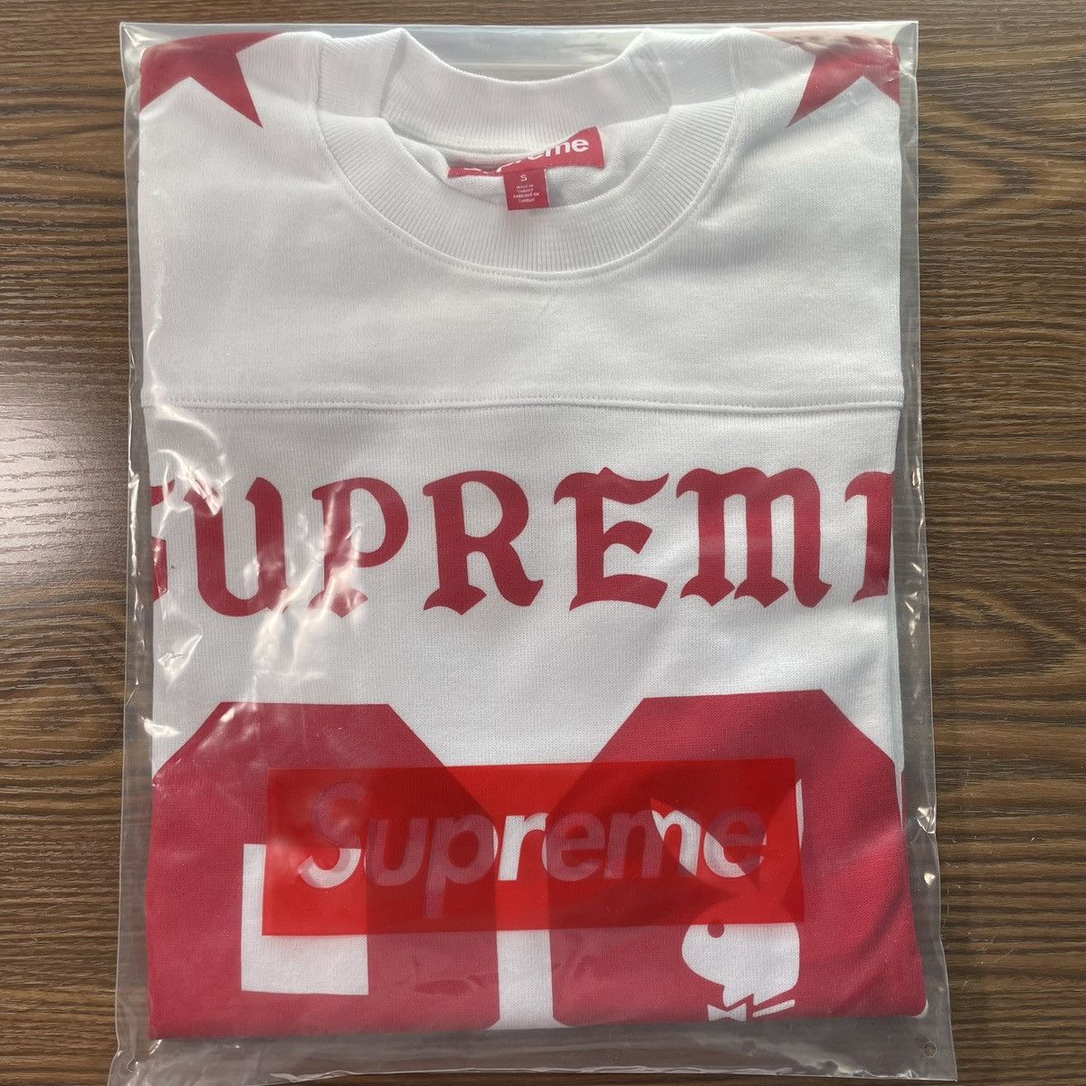 Playboy × Supreme Supreme Playboy L/S Top SS26 Size US S / EU 44-46 / 1 - 1 Thumbnail