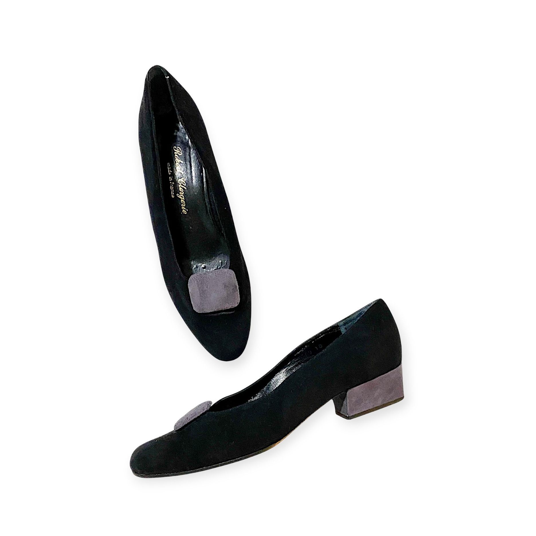 Robert Clergerie 1990s Clergerie Suede Pumps w/ Removable Ornament Sz 7 Size US 7 / IT 37 - 3 Thumbnail