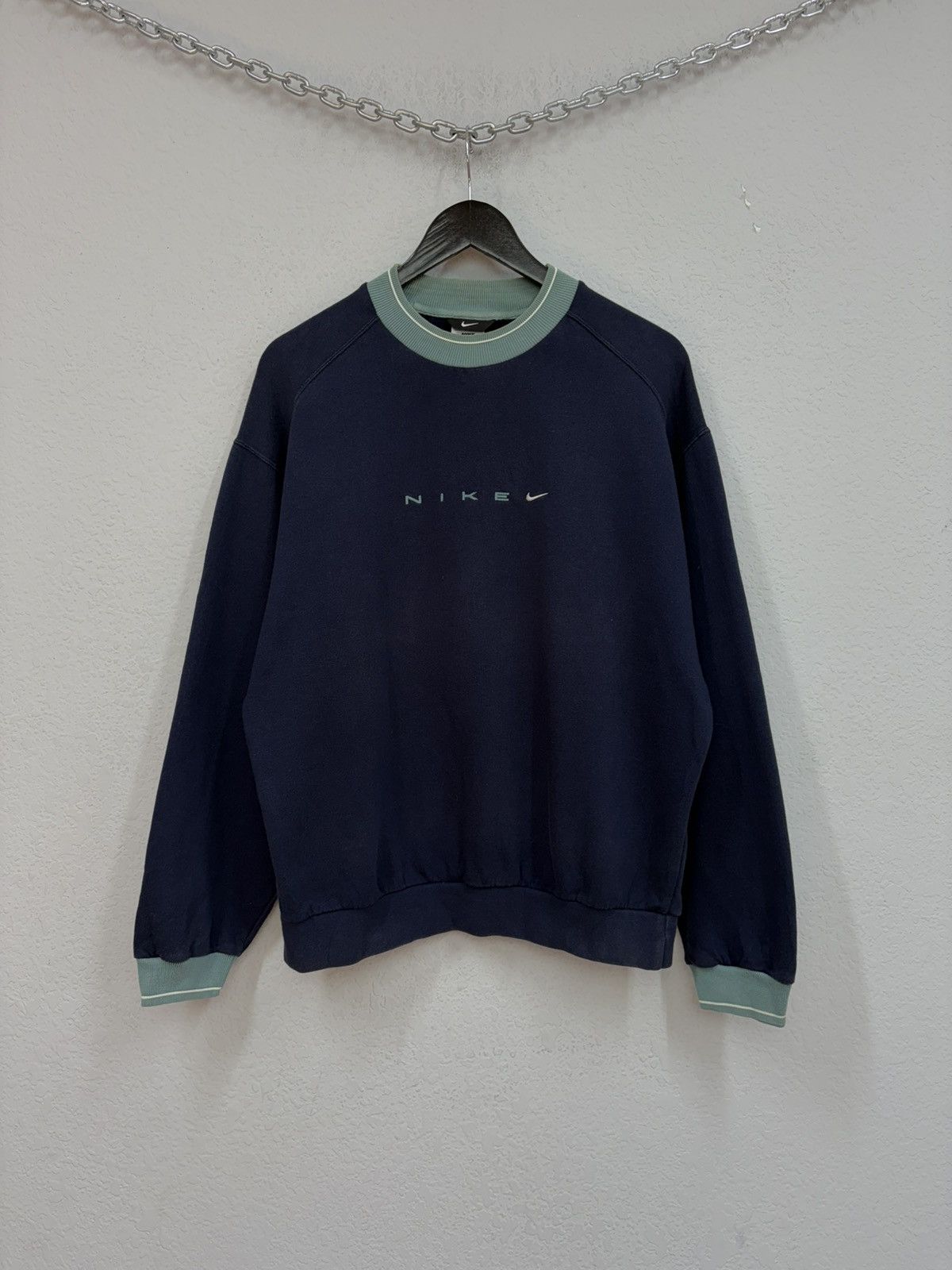 Nike Vintage y2k Nike Sweatshirt Centre Embroidered Swoosh Logo Size US M / EU 48-50 / 2 - 2 Thumbnail