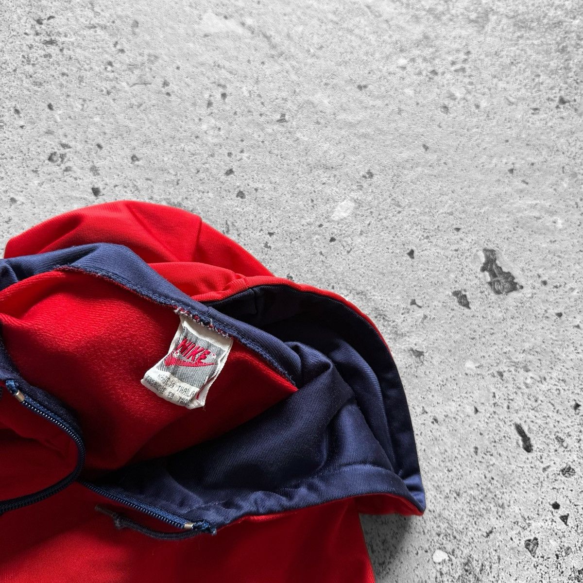 Nike Nike Vintage Track Jacket Hoodie Red Blue Full Zip Retro Size US L / EU 52-54 / 3 - 6 Thumbnail