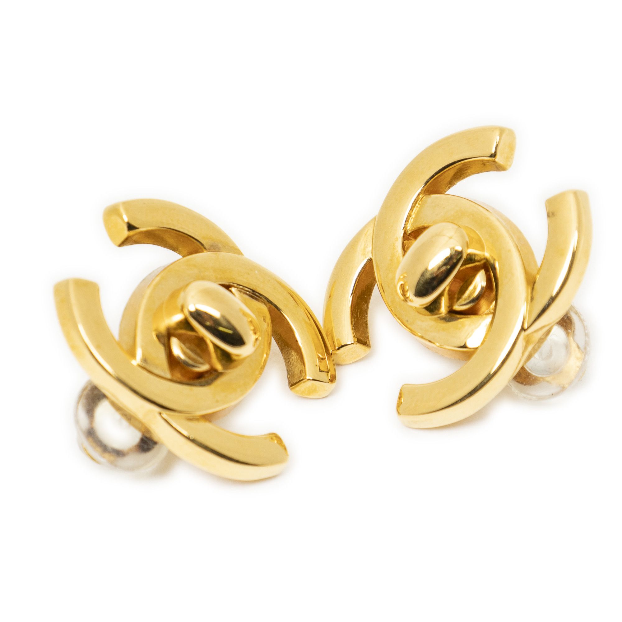 Chanel CC Turn Lock Clip On Earrings Size ONE SIZE - 1 Thumbnail