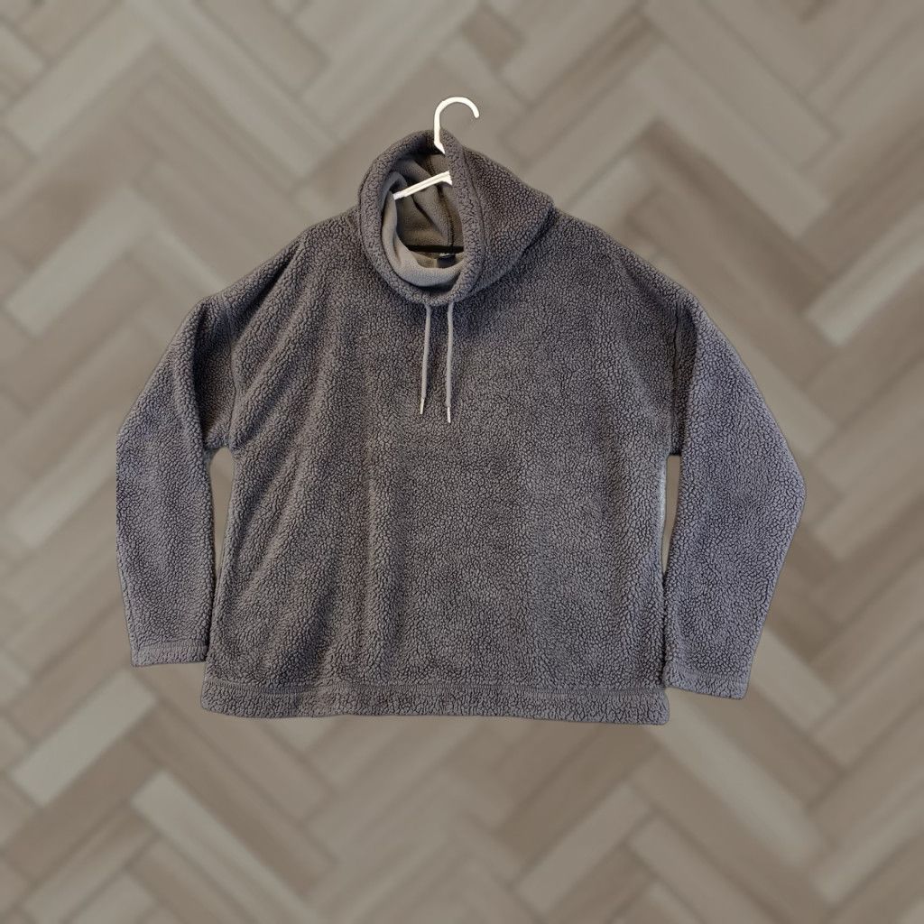 Champion C9 by Champion Pullover Jacket Womens L Gray Long Sleeve Sherpa High Neck Size L / US 10 / IT 46 - 1 Thumbnail
