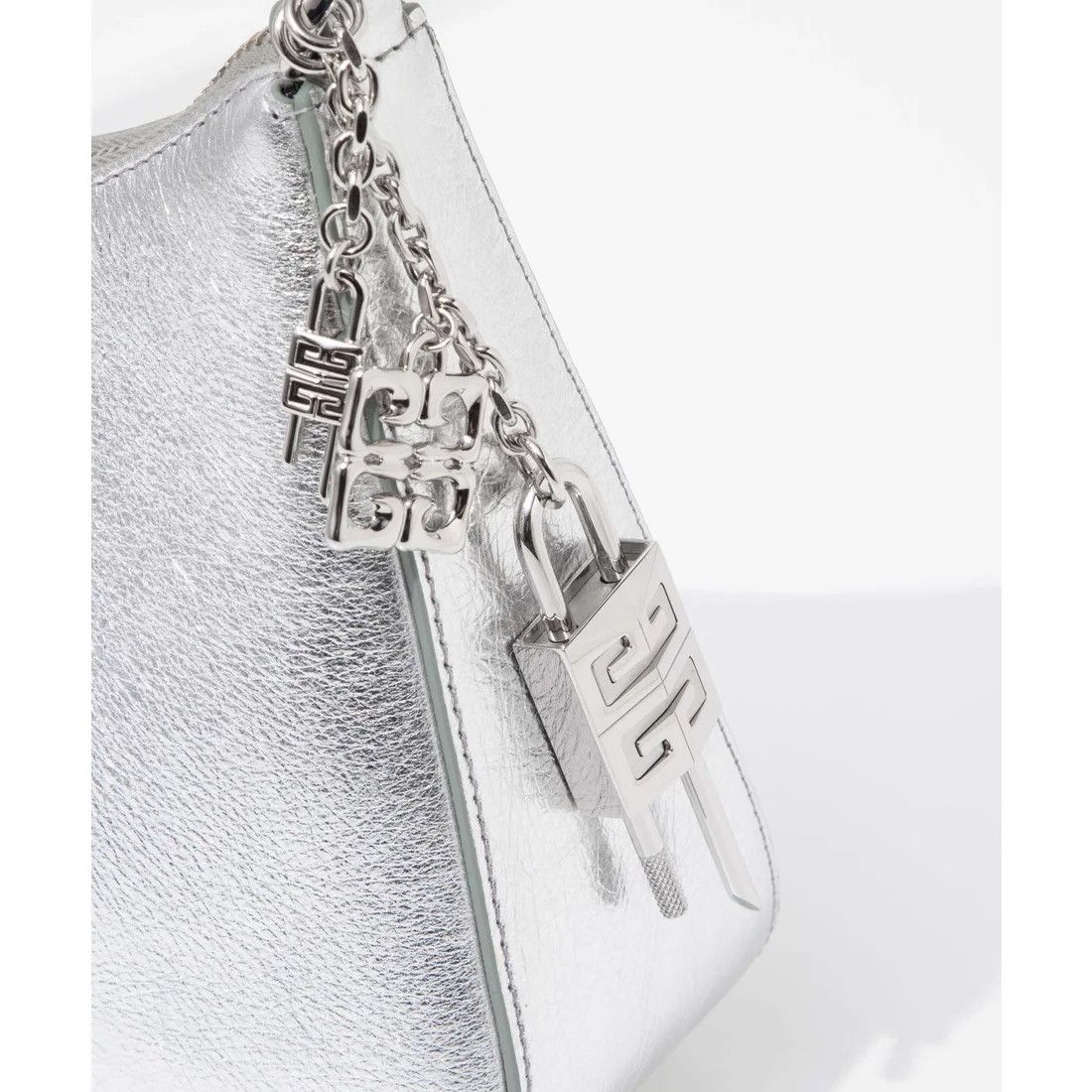 Givenchy o1w1db10126 Size : One Size / Bag in Silver Size ONE SIZE - 5 Thumbnail