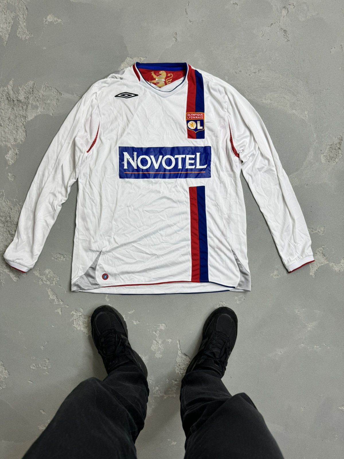 Umbro UMBRO OLYMPIQUE LYONNAIS 2007 HOME JERSEY Size US XL / EU 56 / 4 - 1 Thumbnail