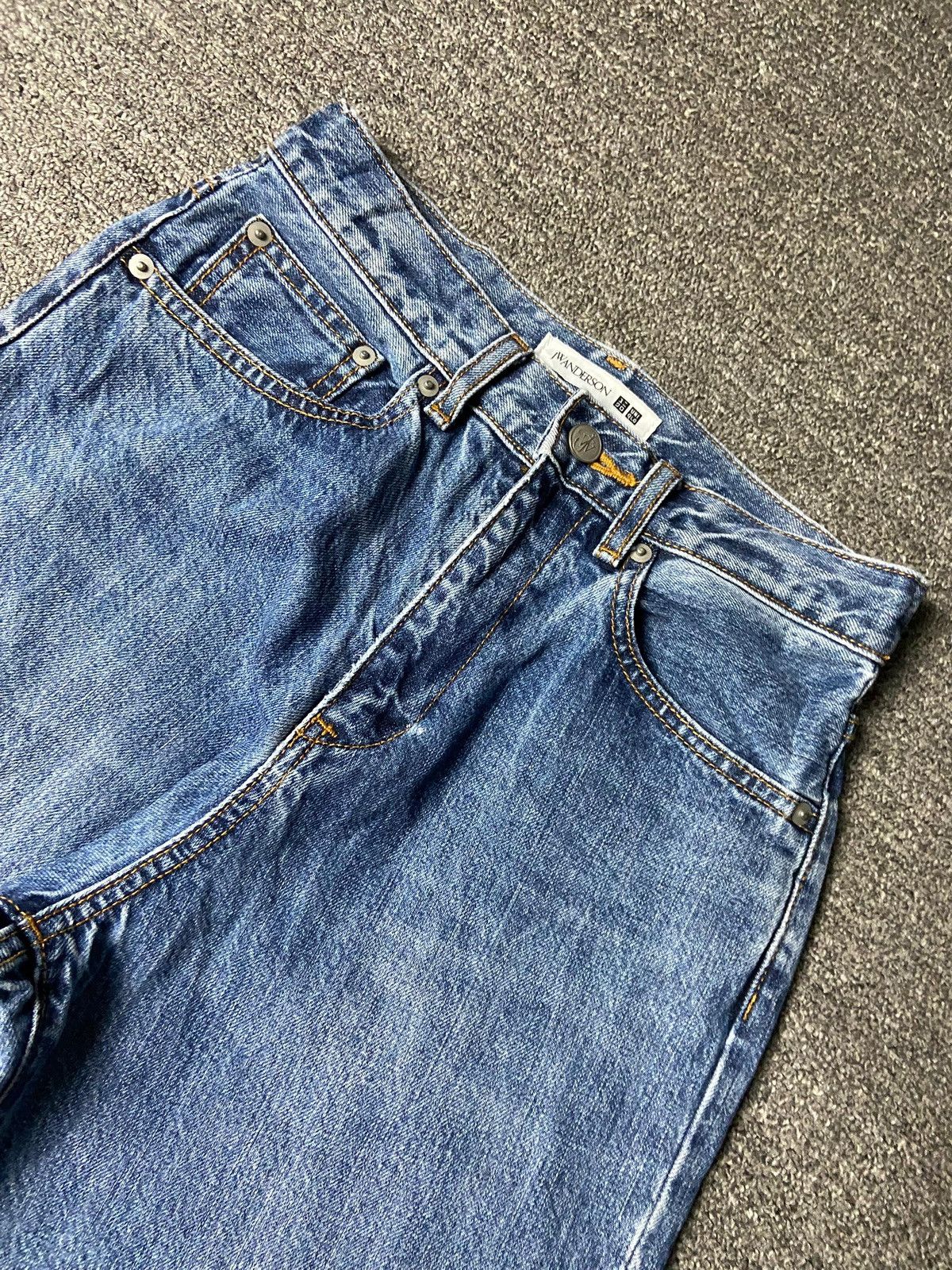 JW Anderson × Uniqlo Uniqlo x JW Anderson Distressed Denim Jeans (165) Size US 26 / EU 42 - 10 Thumbnail