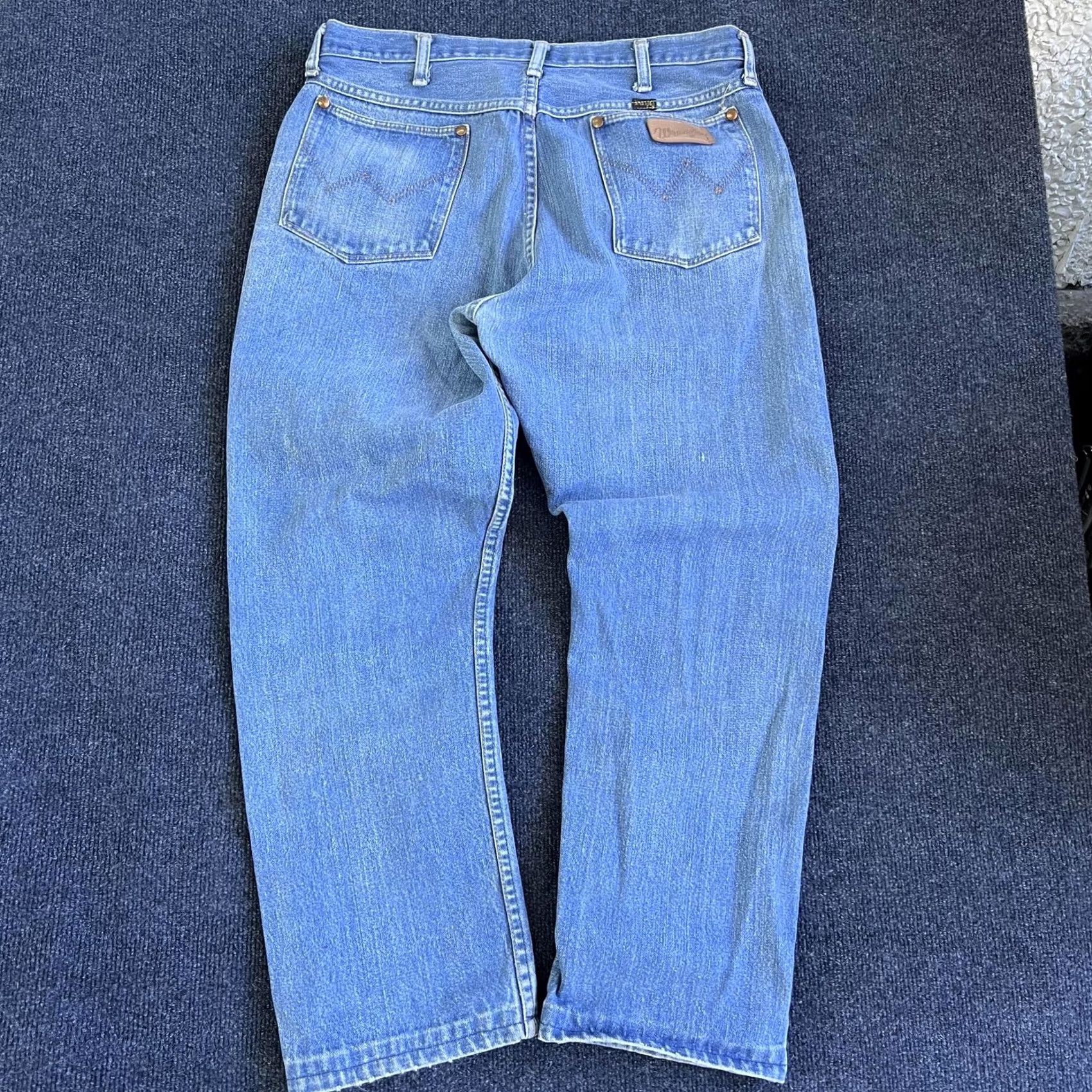 Wrangler Vintage Wrangler Jeans Mens 34x31 Blue Stone Wash Denim Straight Leg Pants Size US 34 / EU 50 - 5 Thumbnail
