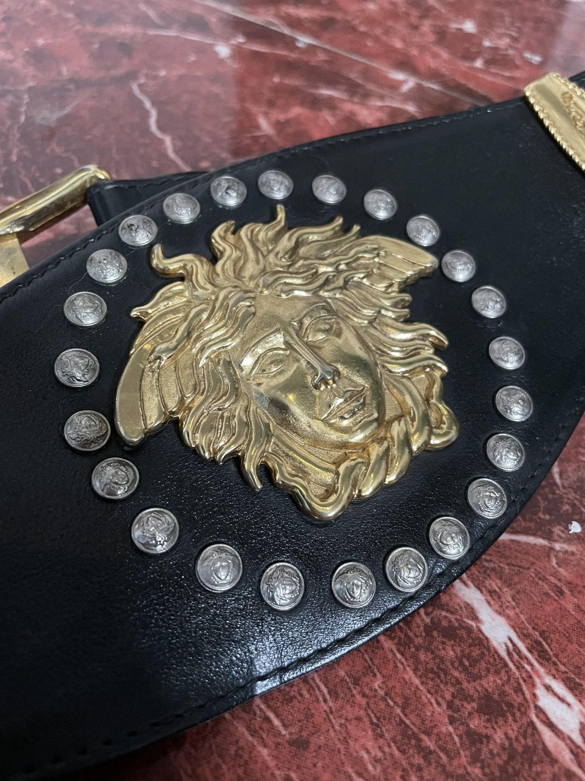 Versace Vintage GIANNI VERSACE C1992 gold boxing belt Size ONE SIZE - 3 Thumbnail