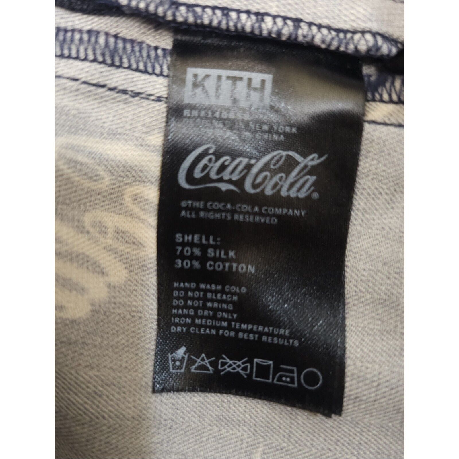 Kith kith Coca Cola Vintage Shorts Size Small Size US 27 - 9 Thumbnail