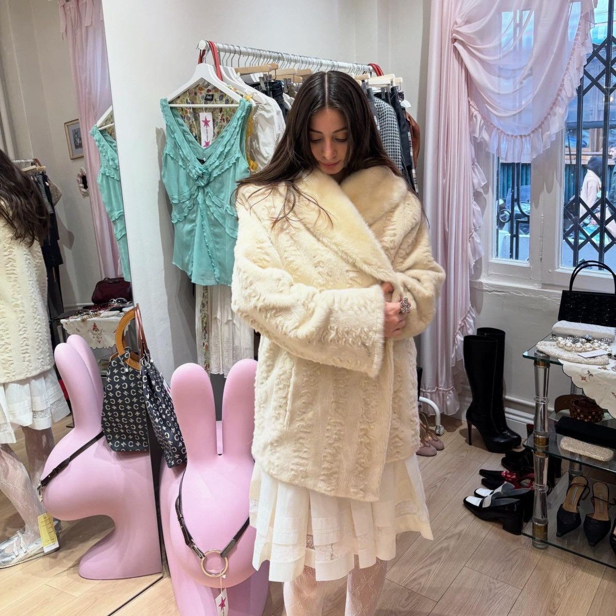 Vintage 90’s faux fur coat Size L / US 10 / IT 46 - 1 Thumbnail