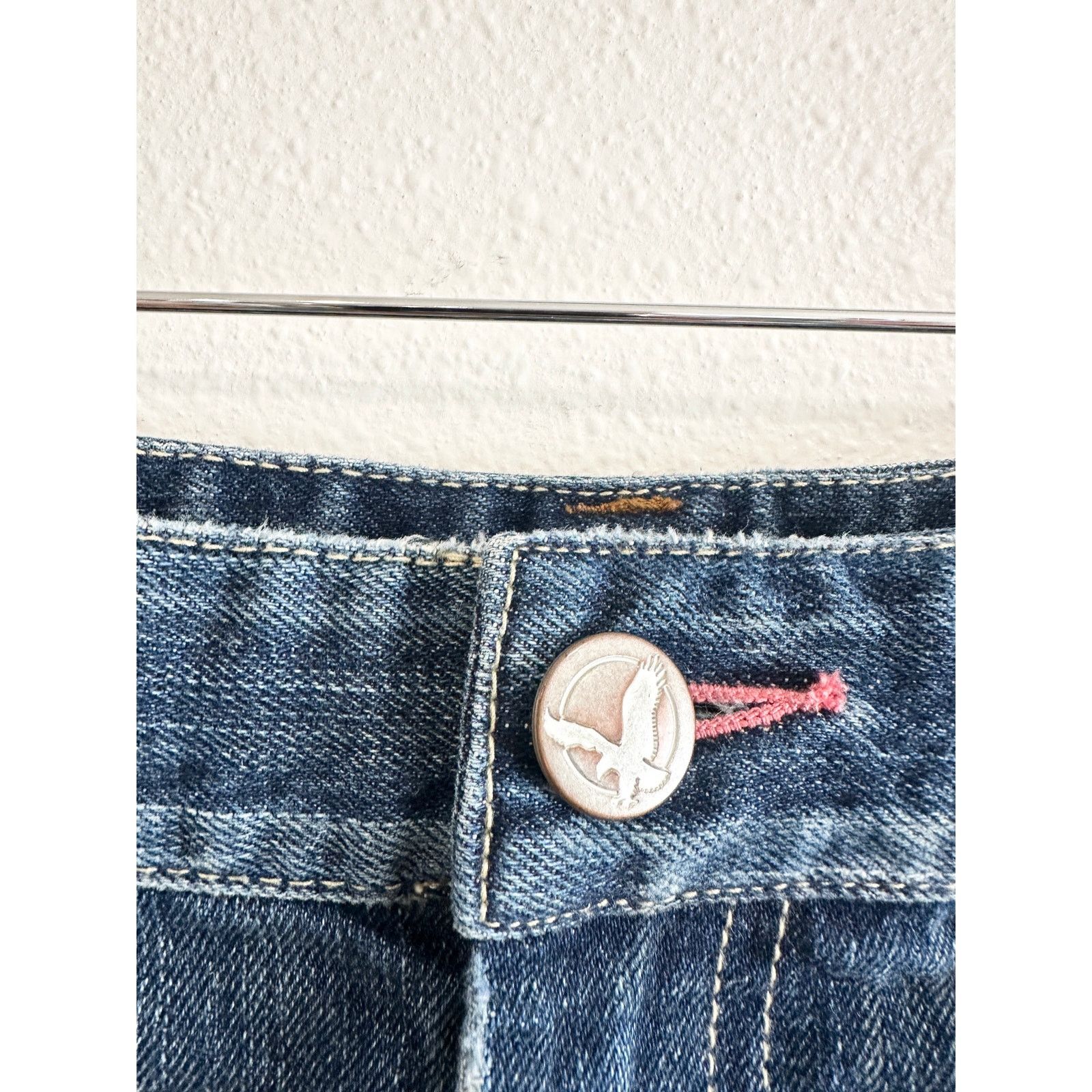 American Eagle Outfitters Y2K American Eagle Distressed Micro Miniskirt size 2 Size 27" / US 4 / IT 40 - 4 Thumbnail