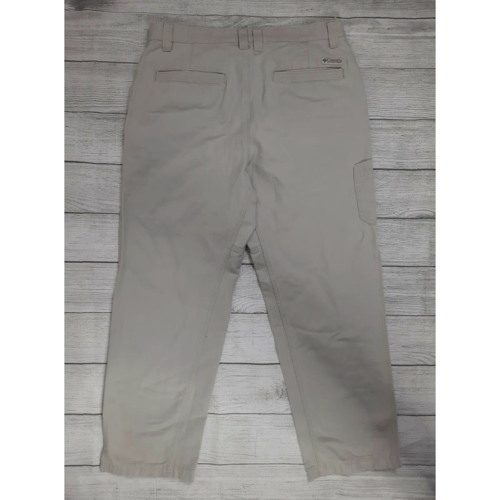 Vintage Columbia Sportswear Mens Khaki Green Hiking Cargo Pants 34 X 30 Pants Mens Regular Cargo Baggy? Size US 34 / EU 50 - 4 Thumbnail