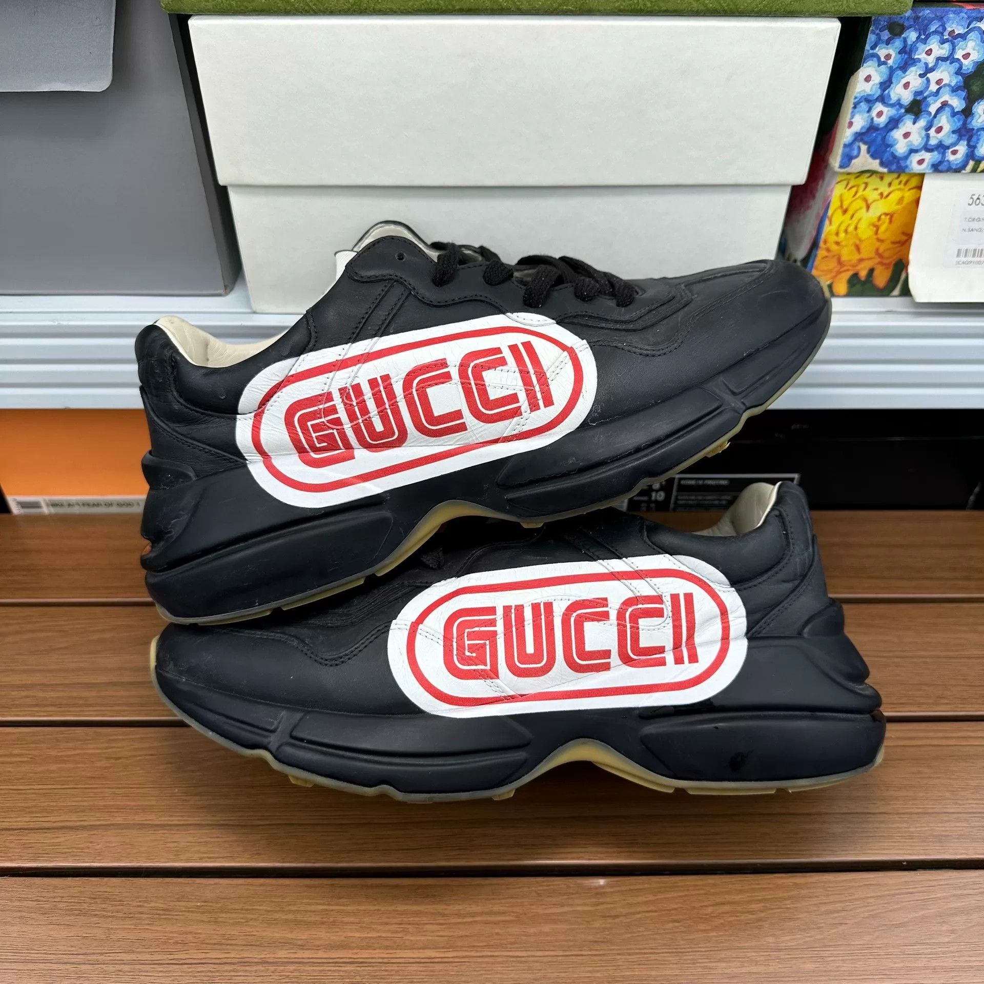 Gucci Gucci Black Lowtop Sneakers 9 Men Size US 9 / EU 42 - 1 Thumbnail