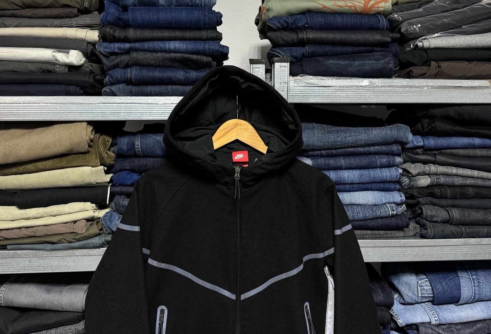 Nike Nike Wool Windrunner Reflective Women’s Black Jacket Coat Size M / US 6-8 / IT 42-44 - 2 Thumbnail