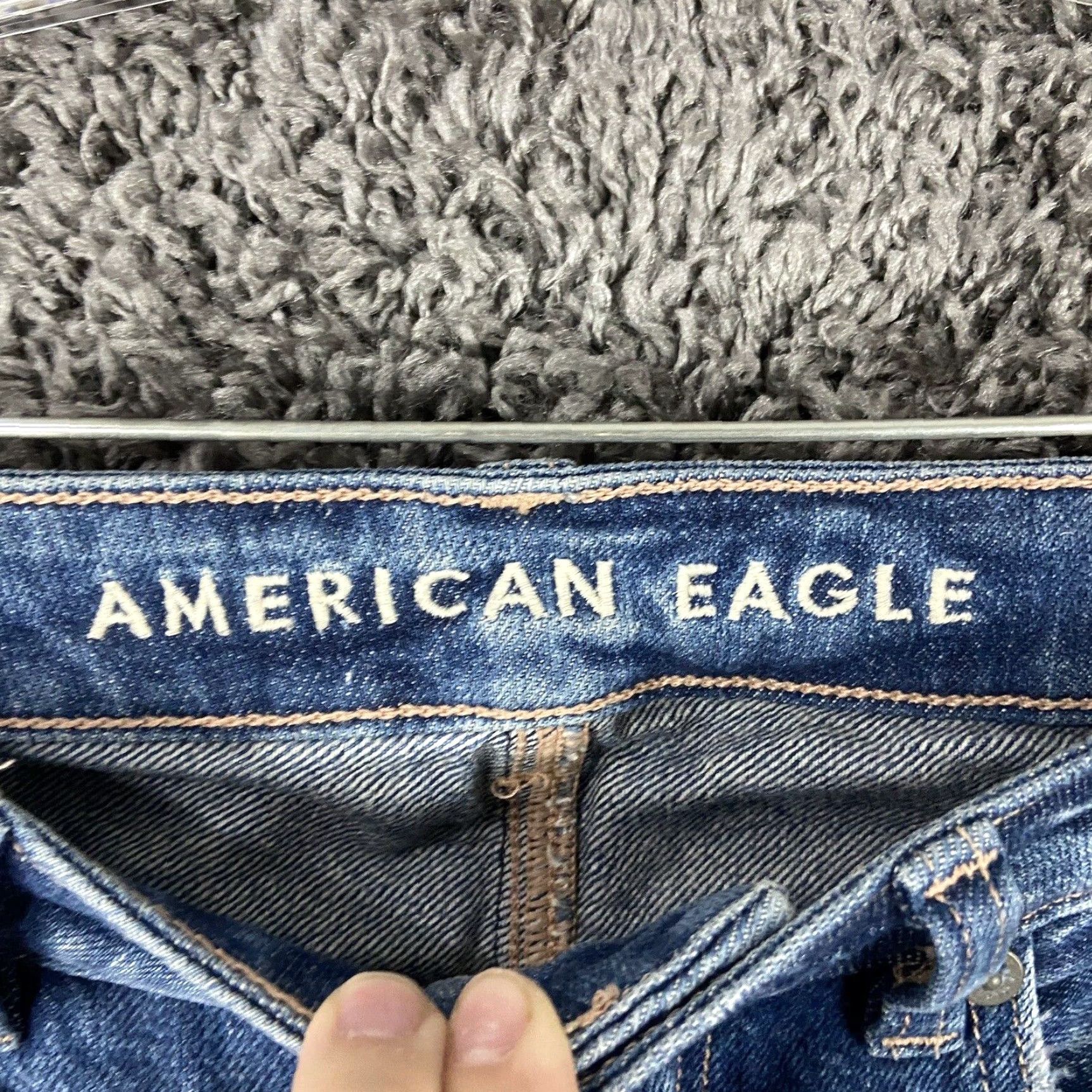 American Eagle Outfitters AMERICAN EAGLE Distressed Mom Jeans Women’s 0 Regular Blue Size 25" / US 0 / IT 36 - 6 Thumbnail