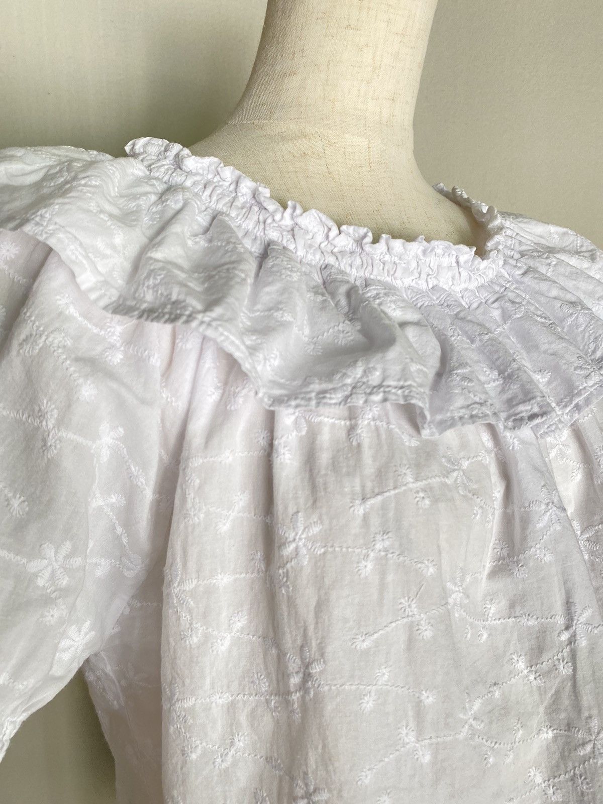 Nina Ricci Ricca ricca White Embroidered Puff Sleeve Blouse Size M / US 6-8 / IT 42-44 - 18 Thumbnail