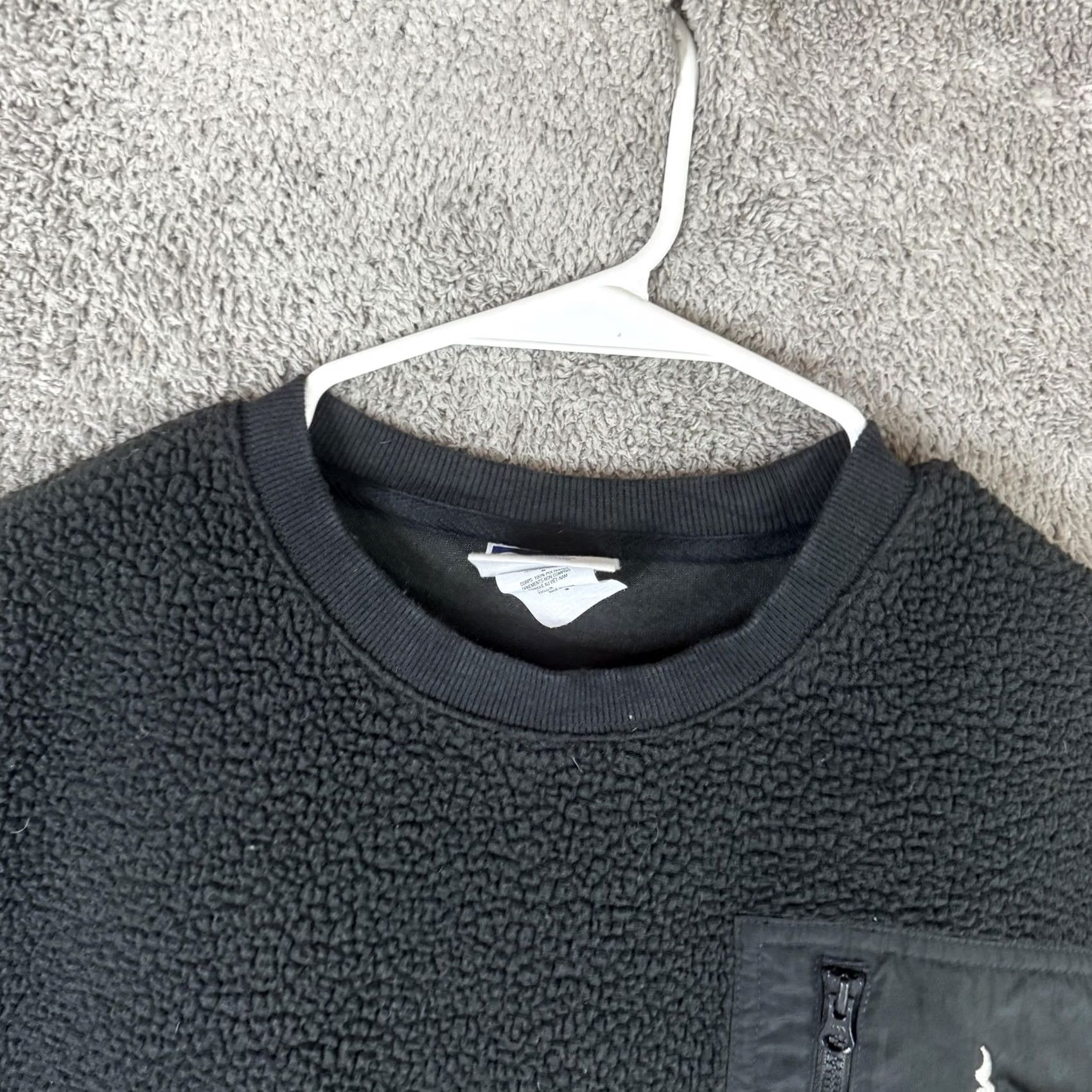 Champion Champion Sweatshirt Mens Medium Black Sherpa Fleece Pullover Logo Chest Pocket Size US M / EU 48-50 / 2 - 7 Thumbnail