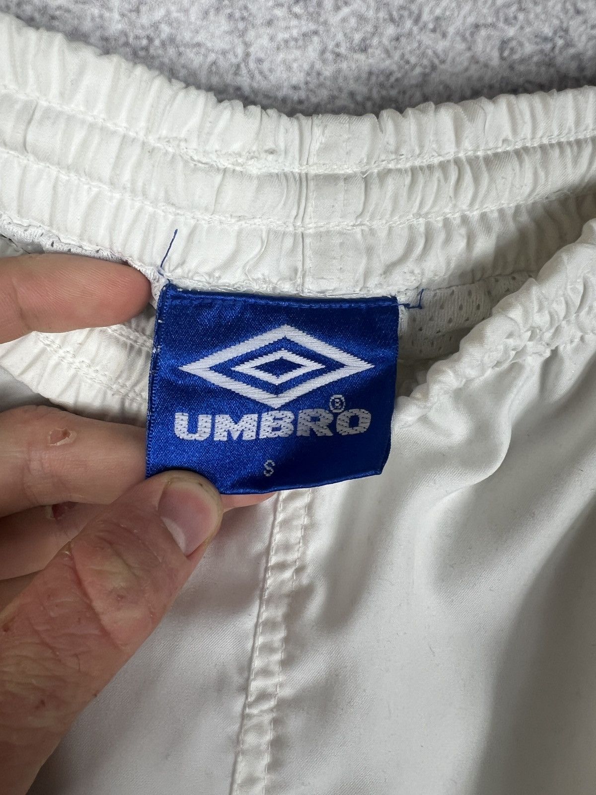 Umbro Vintage 90s Umbro Big Logo Shorts Size US 30 / EU 46 - 6 Thumbnail