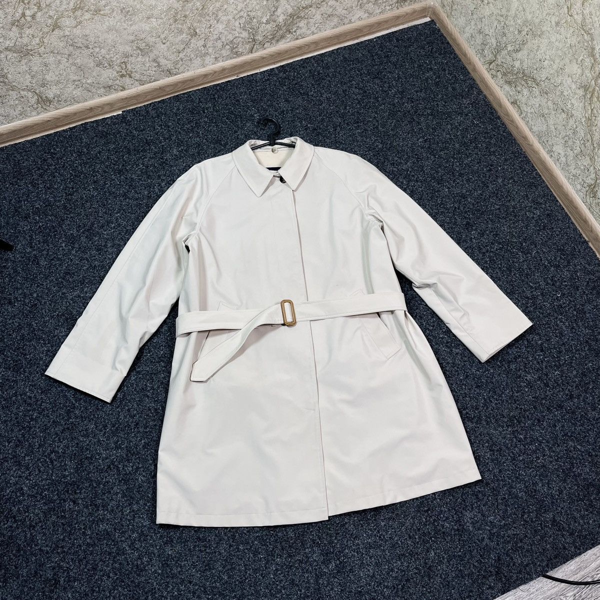 Burberry Burberry coat vintage trench Size US L / EU 52-54 / 3 - 2 Thumbnail